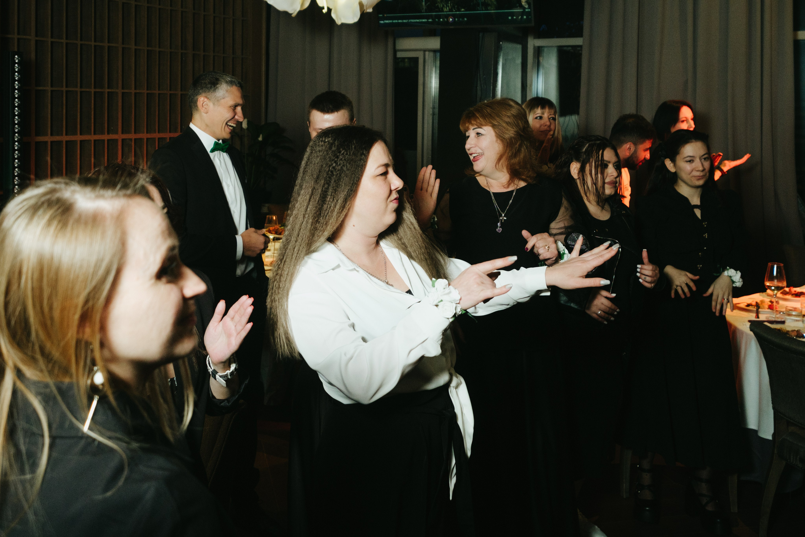 Корпоратив в Сириусу (Адлер) 10 лет компании. Свадебный фотограф Денис Ожигин в Краснодаре и крае. Эмоциональная и стильная съемка вашего дня