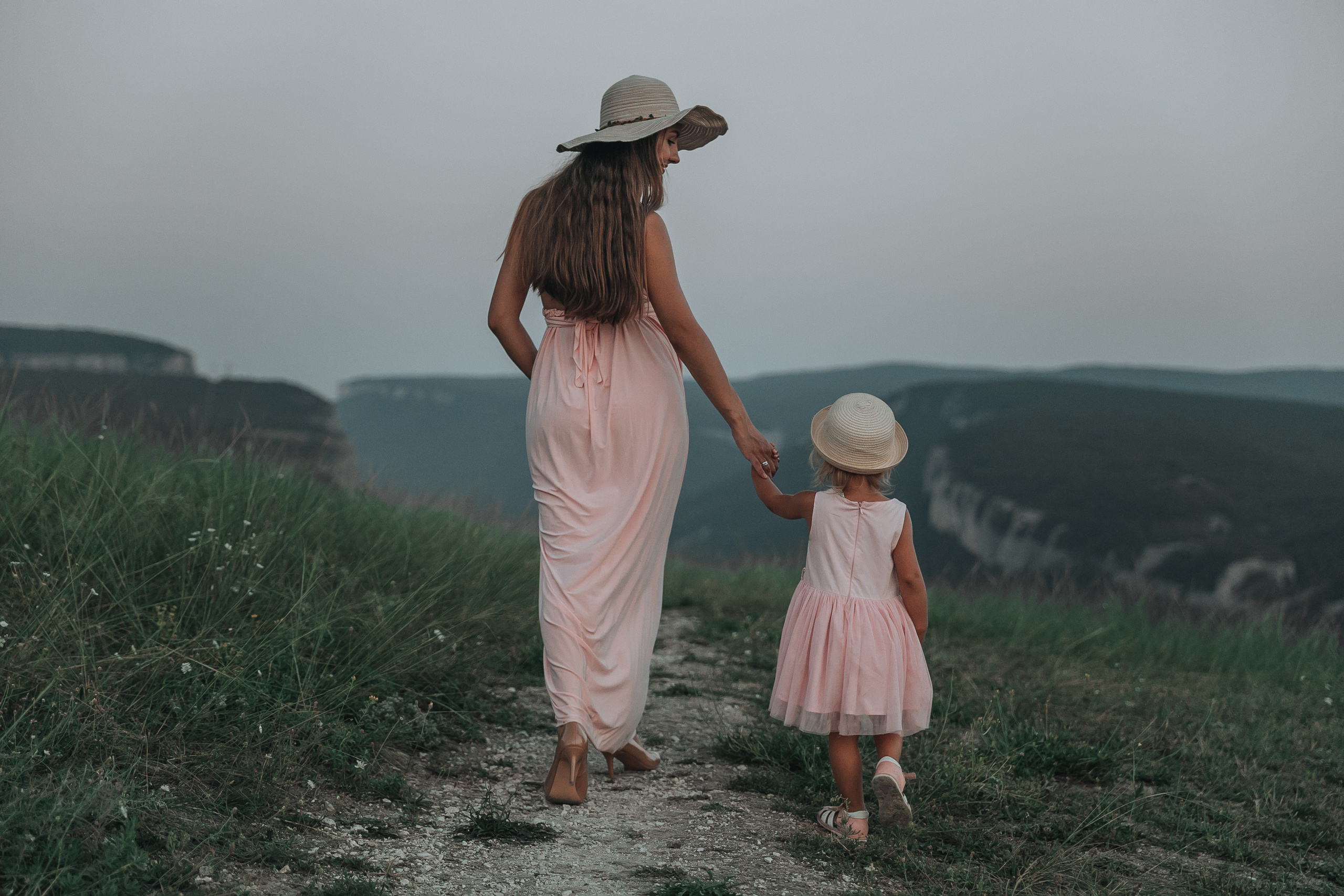 Валерия & Анастасия. Семейный фотограф и видеограф Николай Ставский