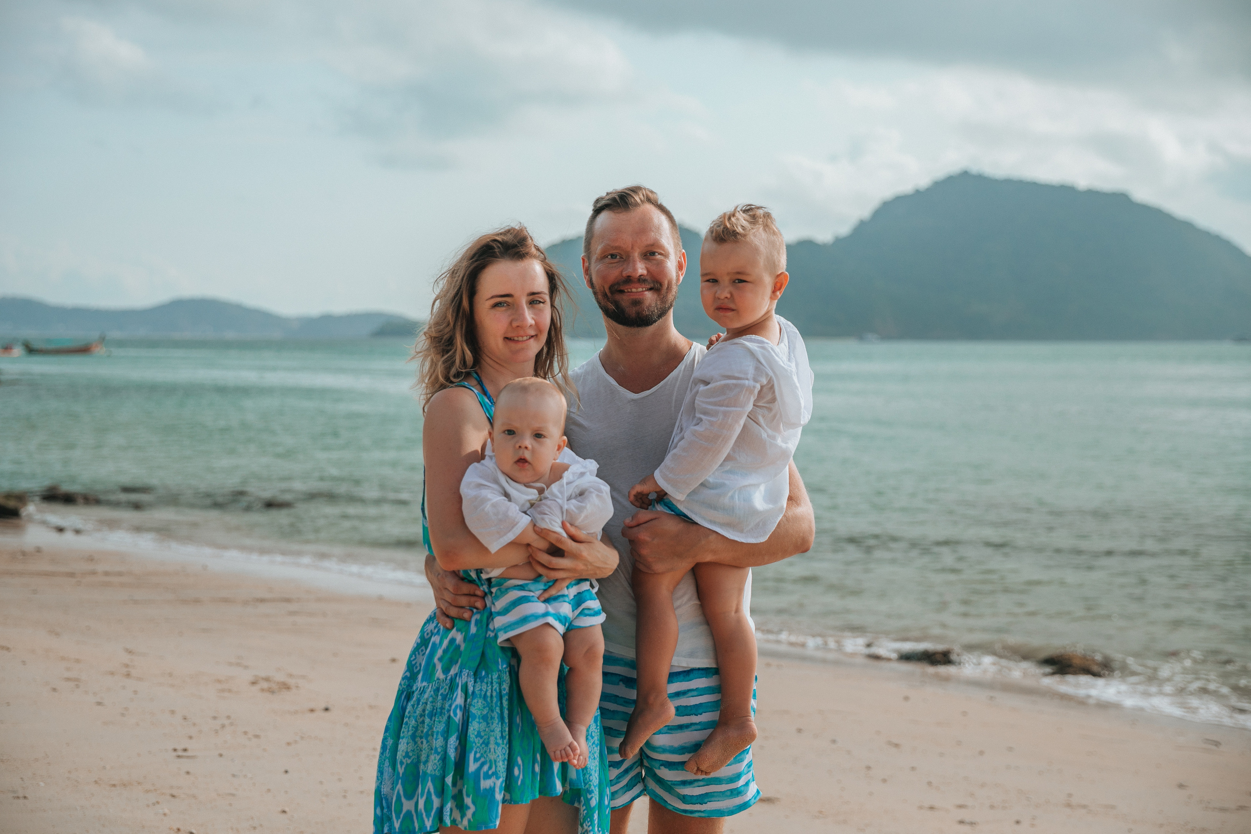 Валерия с семьей. Семейный фотограф и видеограф Николай Ставский