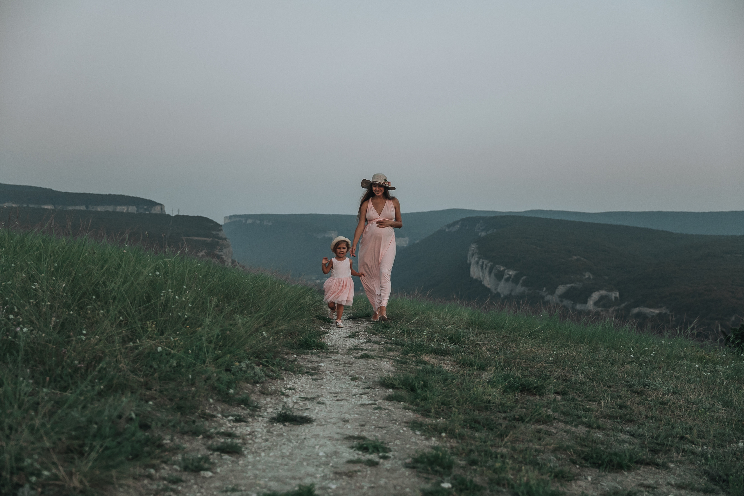 Валерия & Анастасия. Семейный фотограф и видеограф Николай Ставский