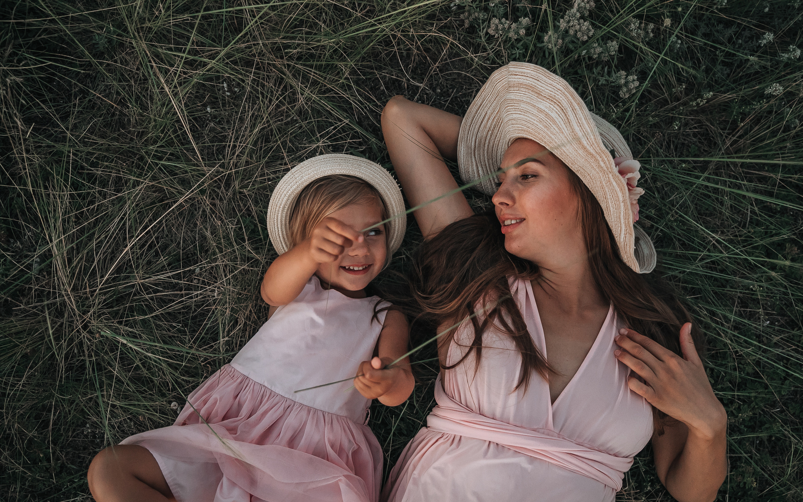 Валерия & Анастасия. Семейный фотограф и видеограф Николай Ставский