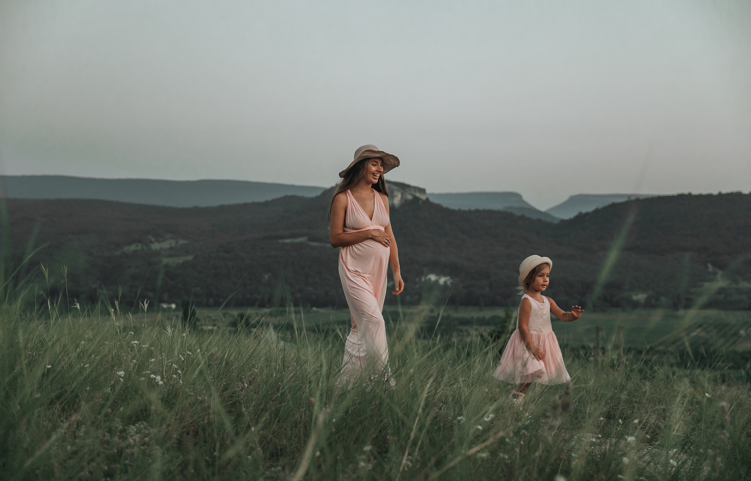 Валерия & Анастасия. Семейный фотограф и видеограф Николай Ставский