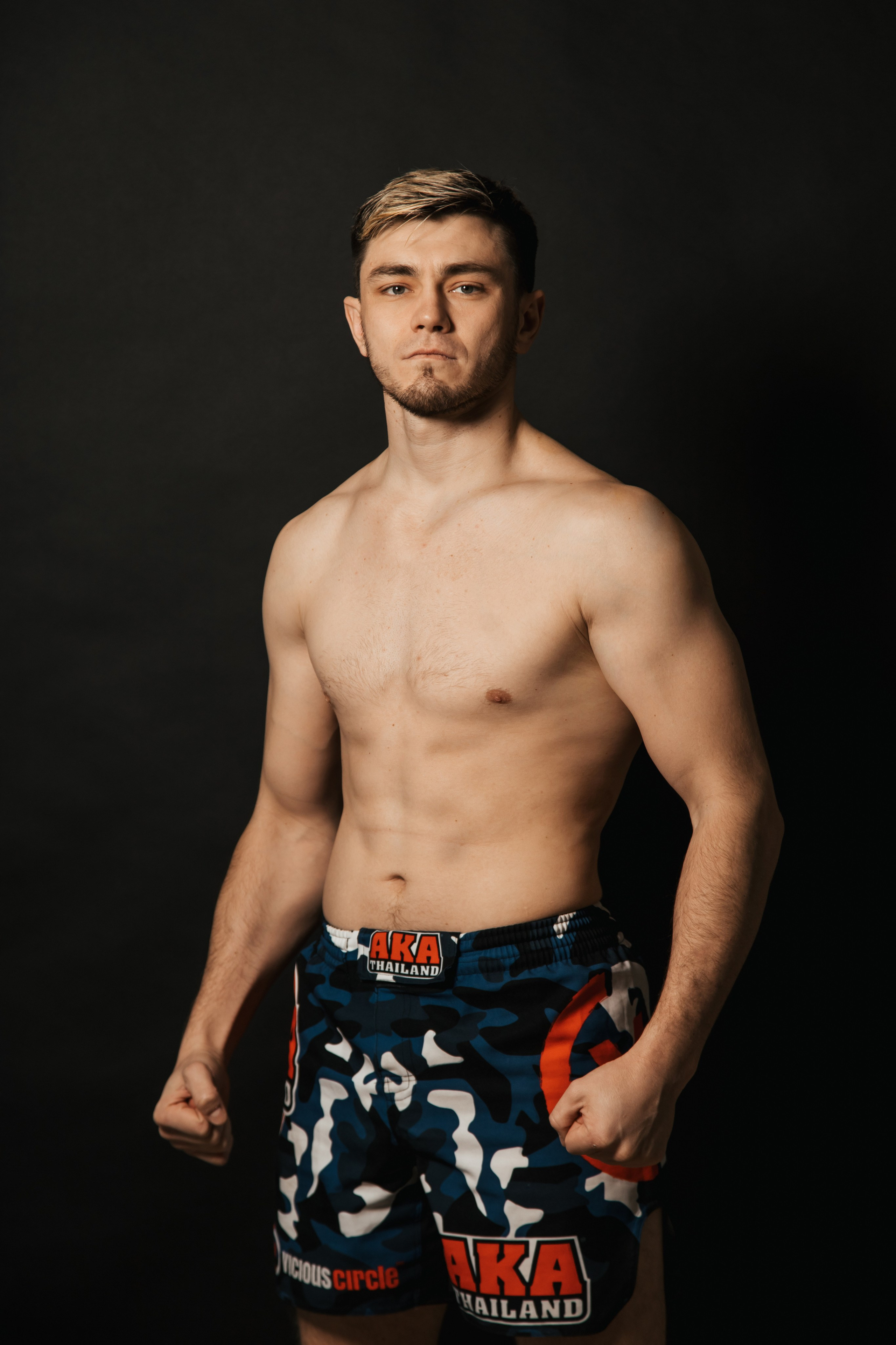 Мужской. Фотостудия 220 — первая в Чите фотостудия, предназначенная для работы