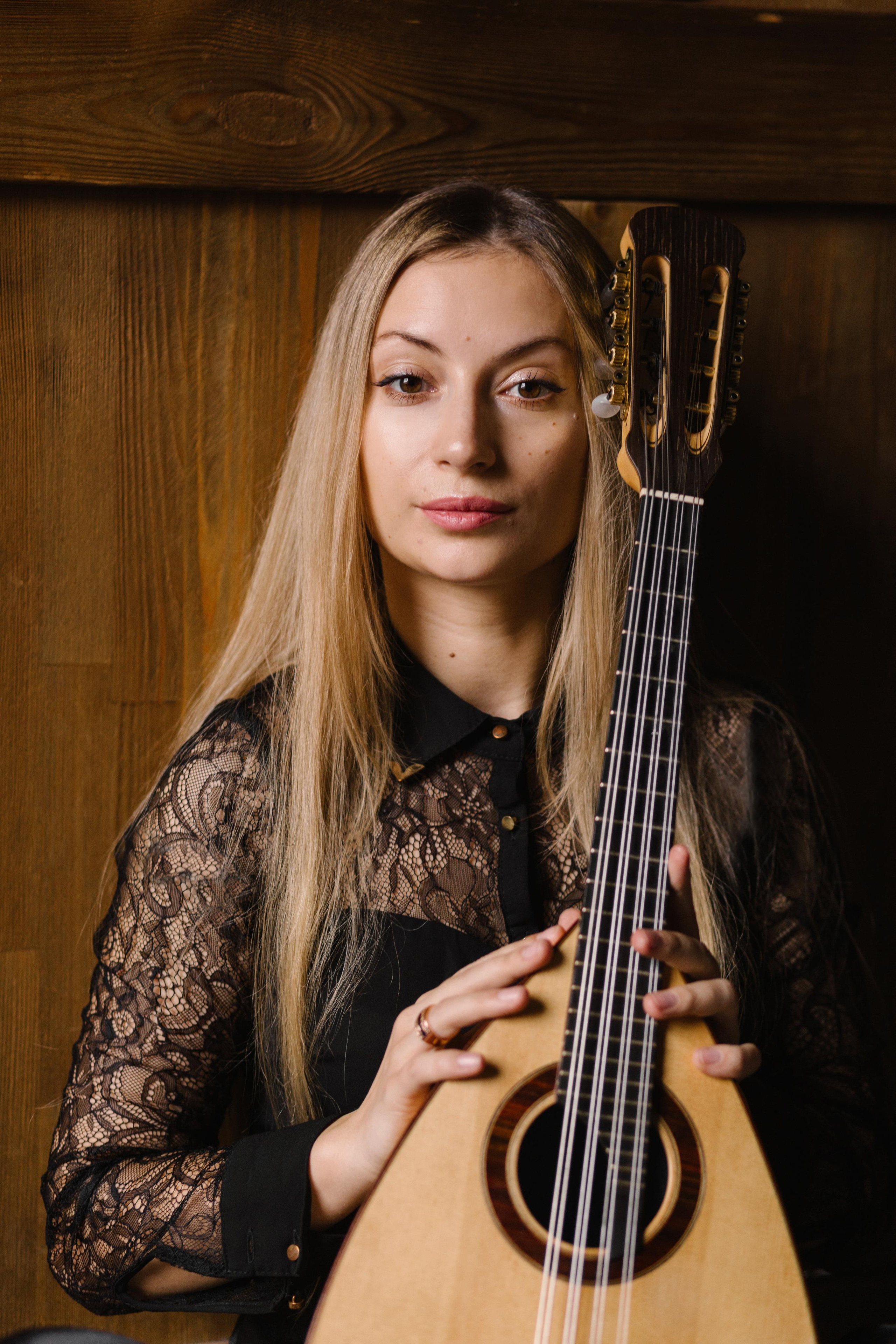 Таня с Мандолой. Семейный и портретный фотограф в Санкт-Петербурге Андрей Воробьев