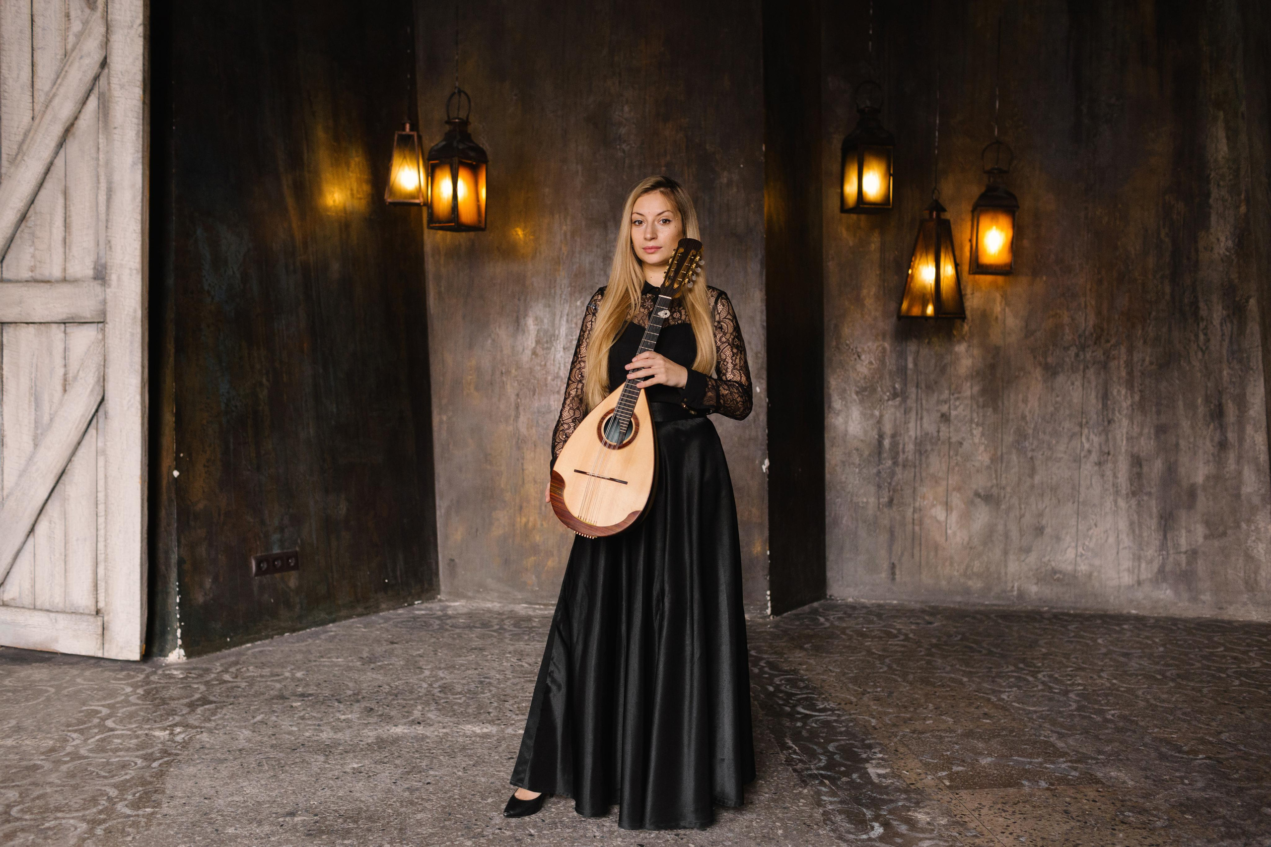 Таня с Мандолой. Семейный и портретный фотограф в Санкт-Петербурге Андрей Воробьев