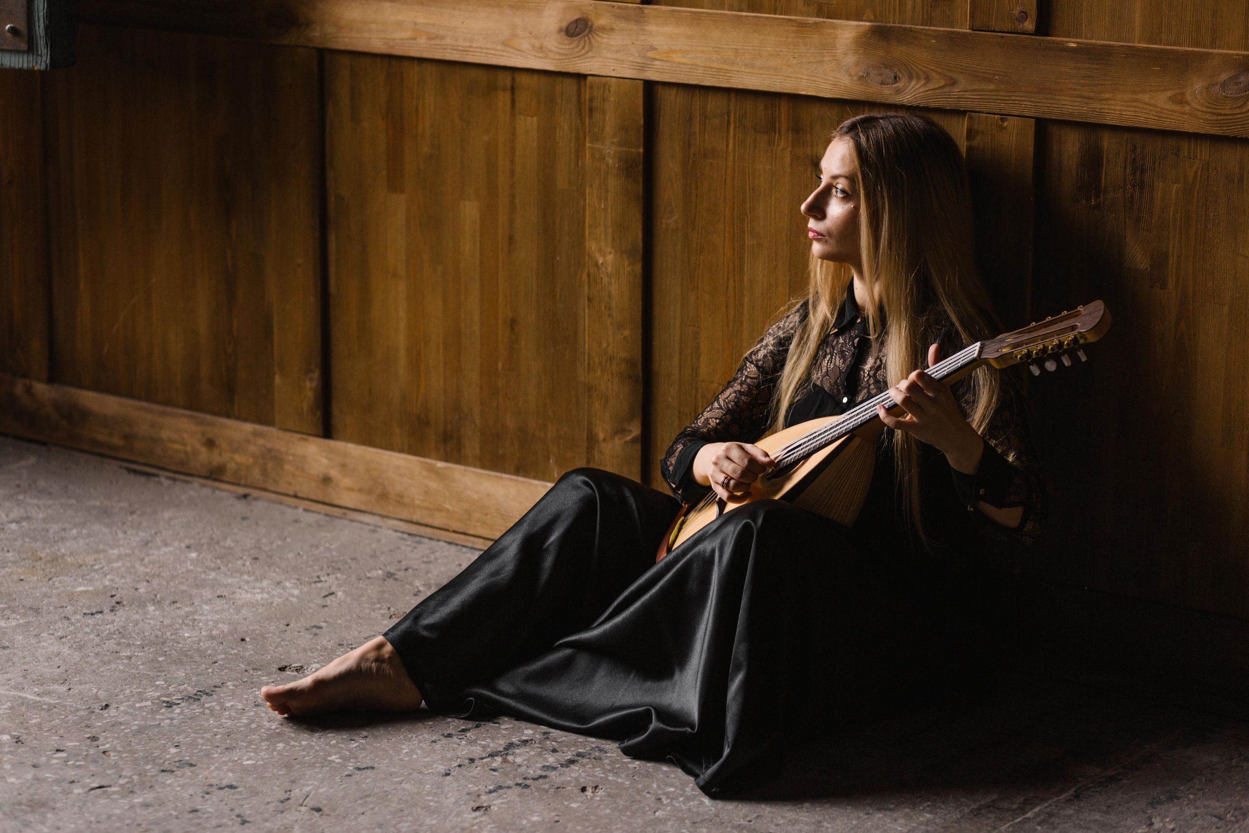 Таня с Мандолой. Семейный и портретный фотограф в Санкт-Петербурге Андрей Воробьев