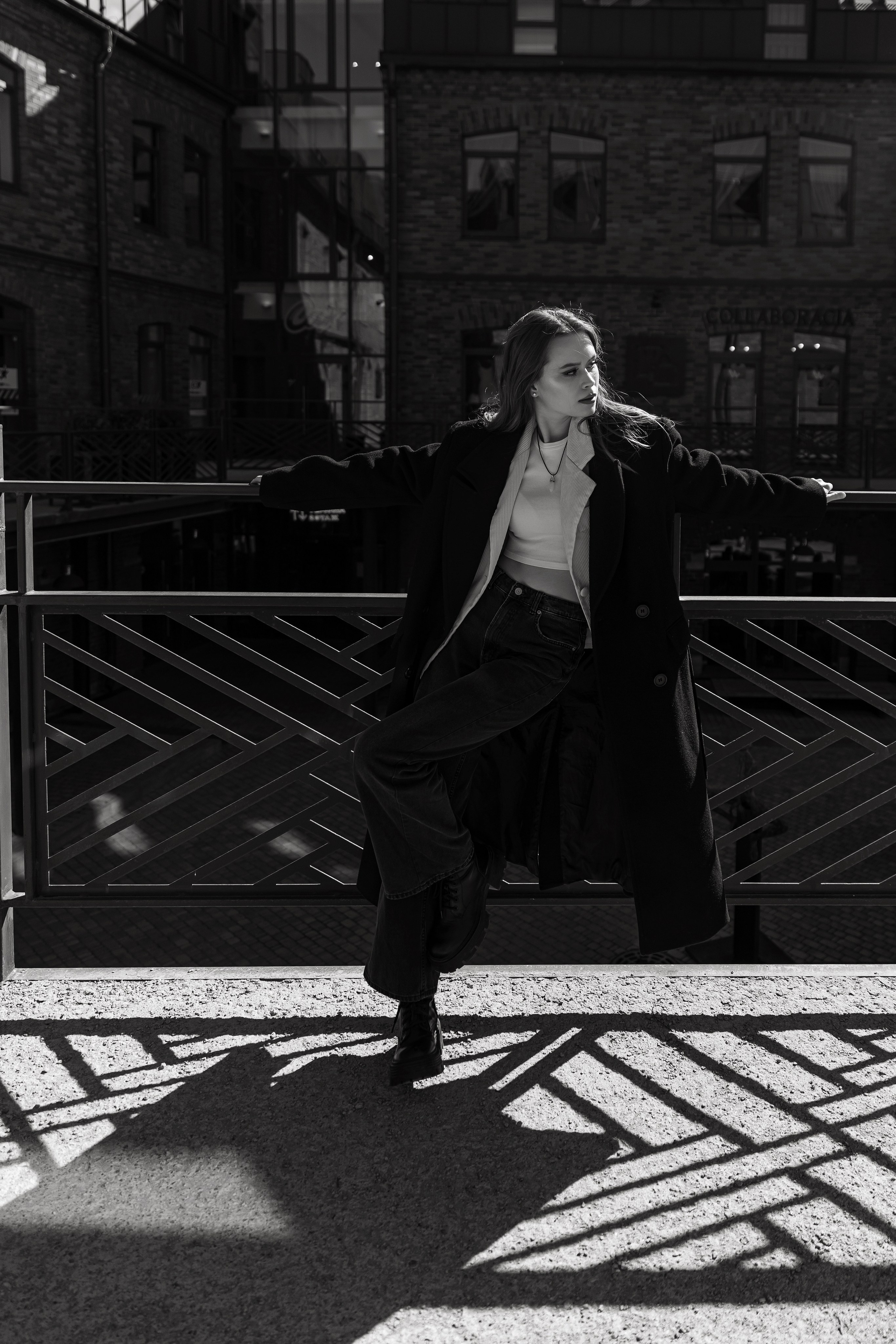 Фотосъемка девушки в пространстве Seno. Свадебный и портретный фотограф в Санкт-Петербурге Надежда Чечулина