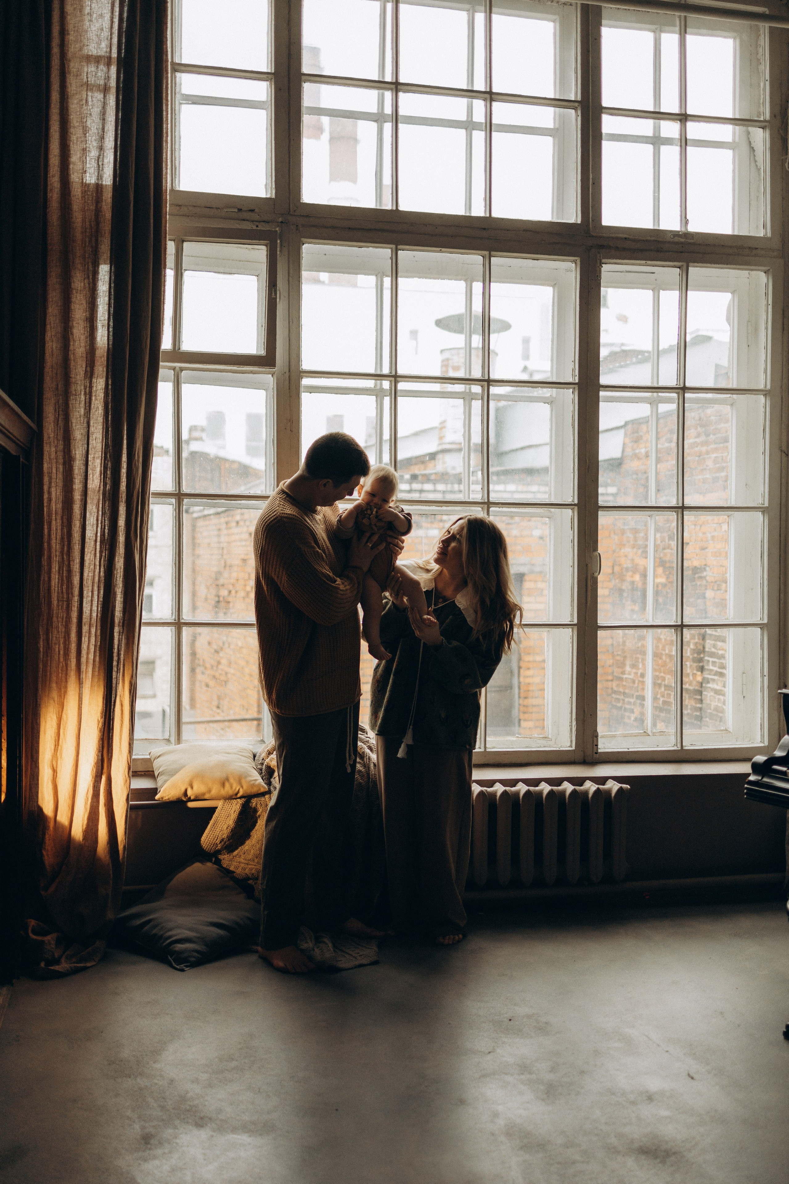 Оля, Никита и малыш Мирослав. Семейный, домашний, ньюборн фотограф Москва Цветкова Елизавета