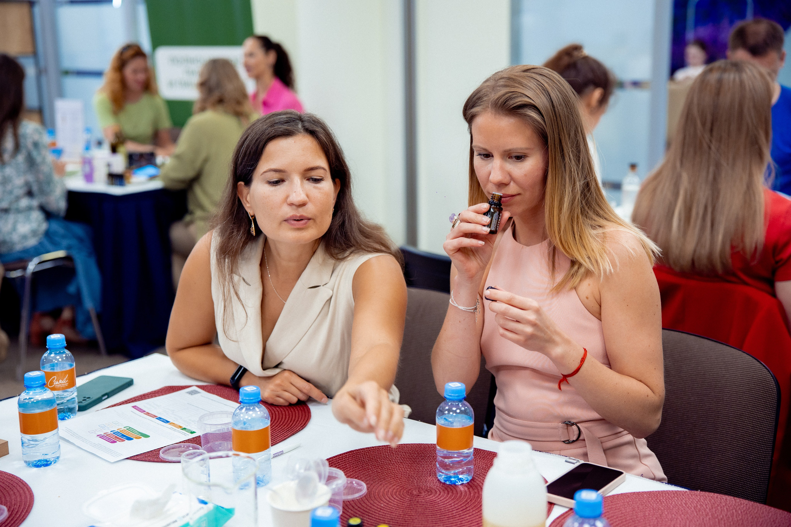 Съемка мастер-класса с аромамаслами. Дарья Бухреева — фотограф, видеограф и фототерапевт. Москва и мир