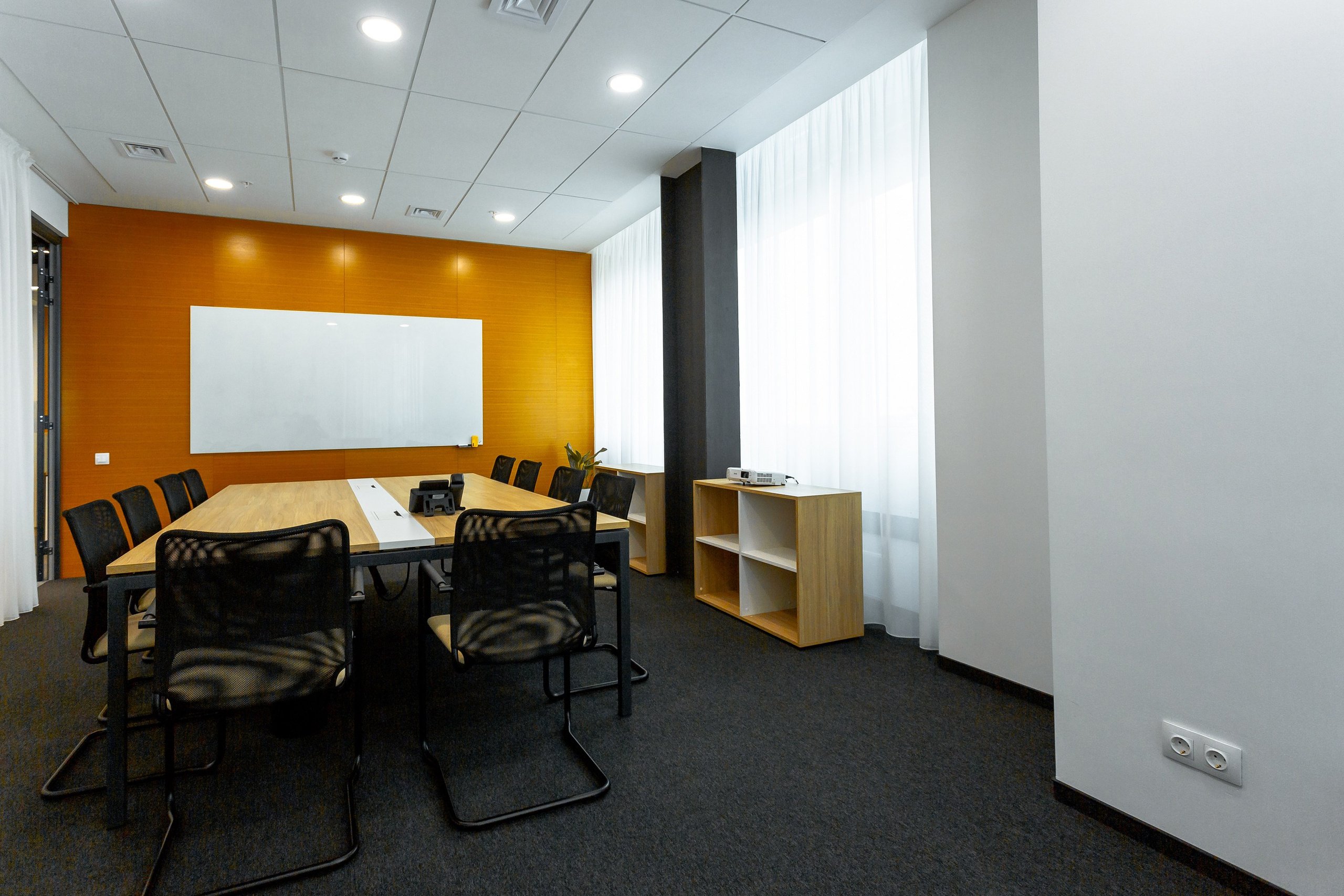 Mercure space. Репортажный фотограф в Алмате Чумаков Георгий