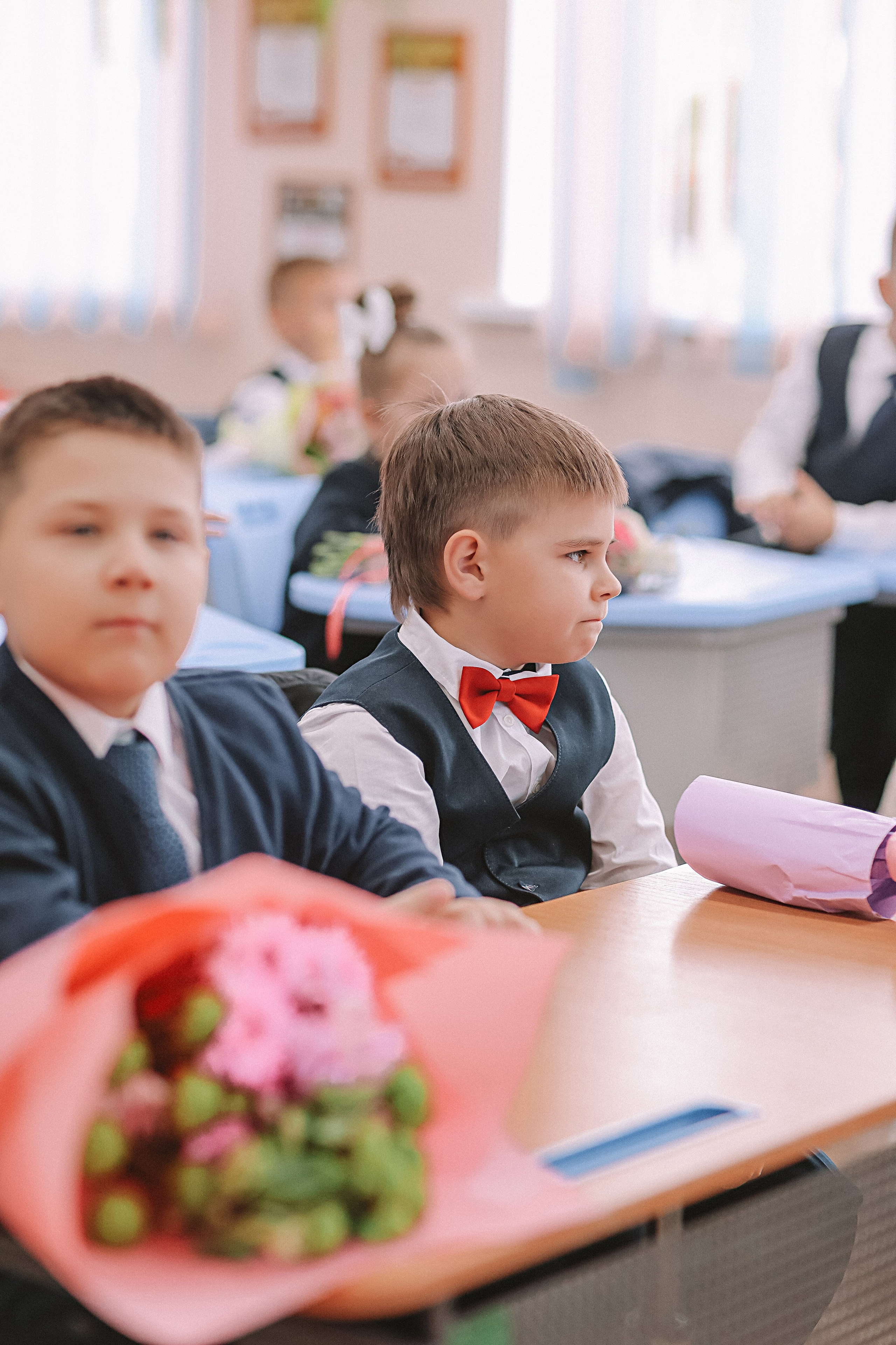 1 сентября линейка+кл час+портреты. Семейный фотограф Тюмень, фотограф на роды Салмина Мария