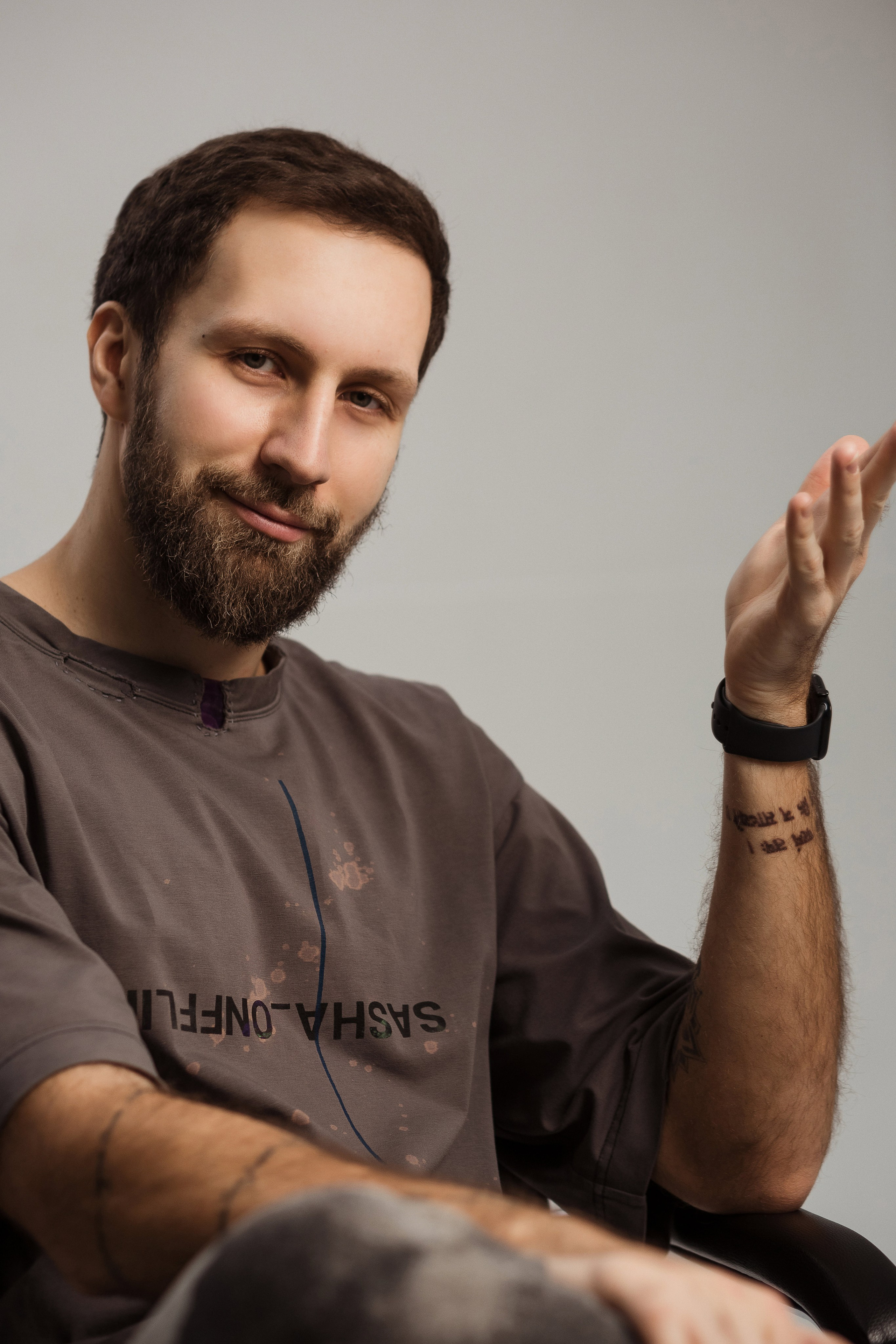 Персональная фотосессия Владимира в фотостудии Луч Таганрог. Свадебный и семейный фотограф в Таганроге Бакарюк Антон