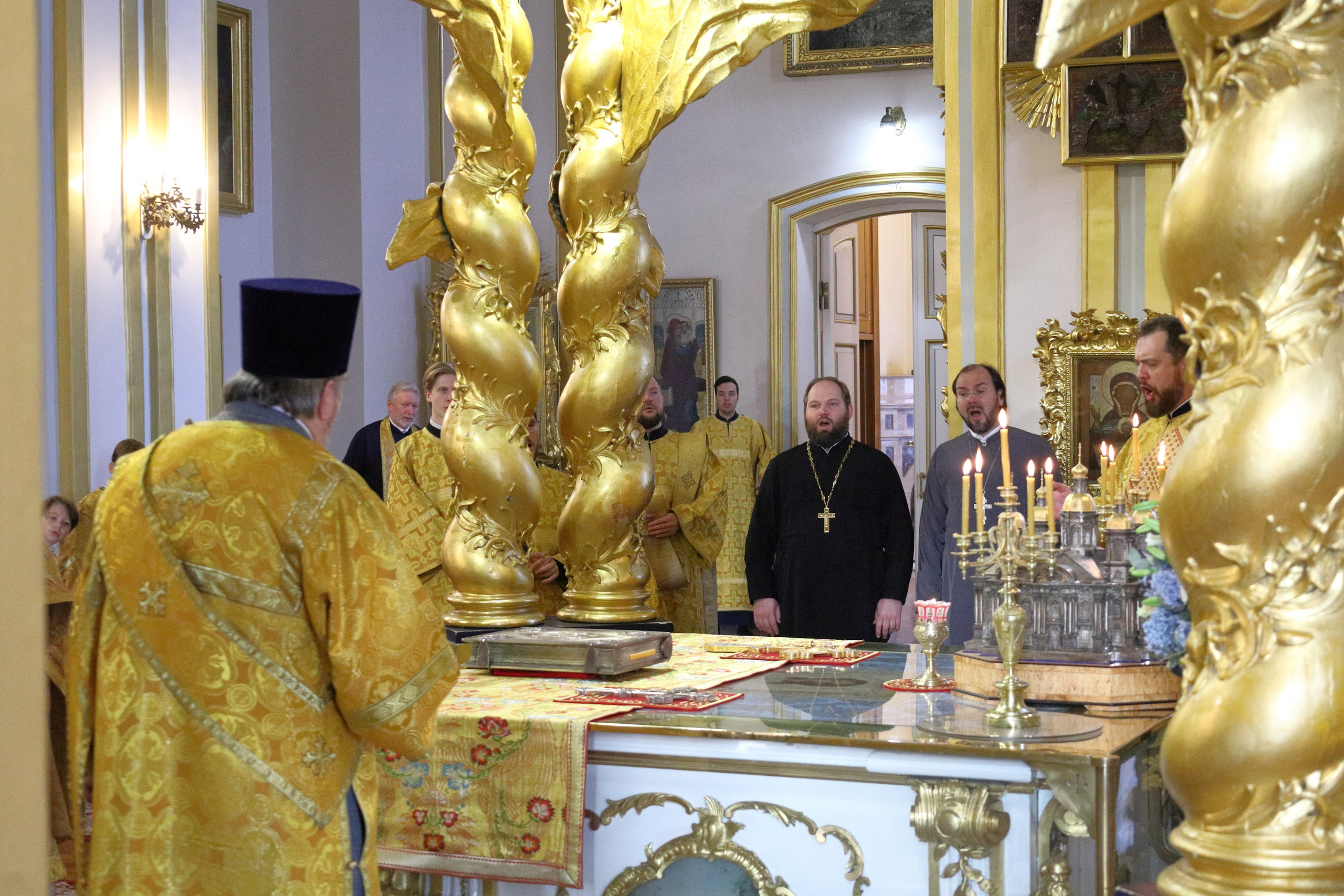 ПАМЯТЬ СВЯТЫХ ОТЦОВ VII ВСЕЛЕНСКОГО СОБОРА. НИКОЛО-БОГОЯВЛЕНСКИЙ МОРСКОЙ СОБОР