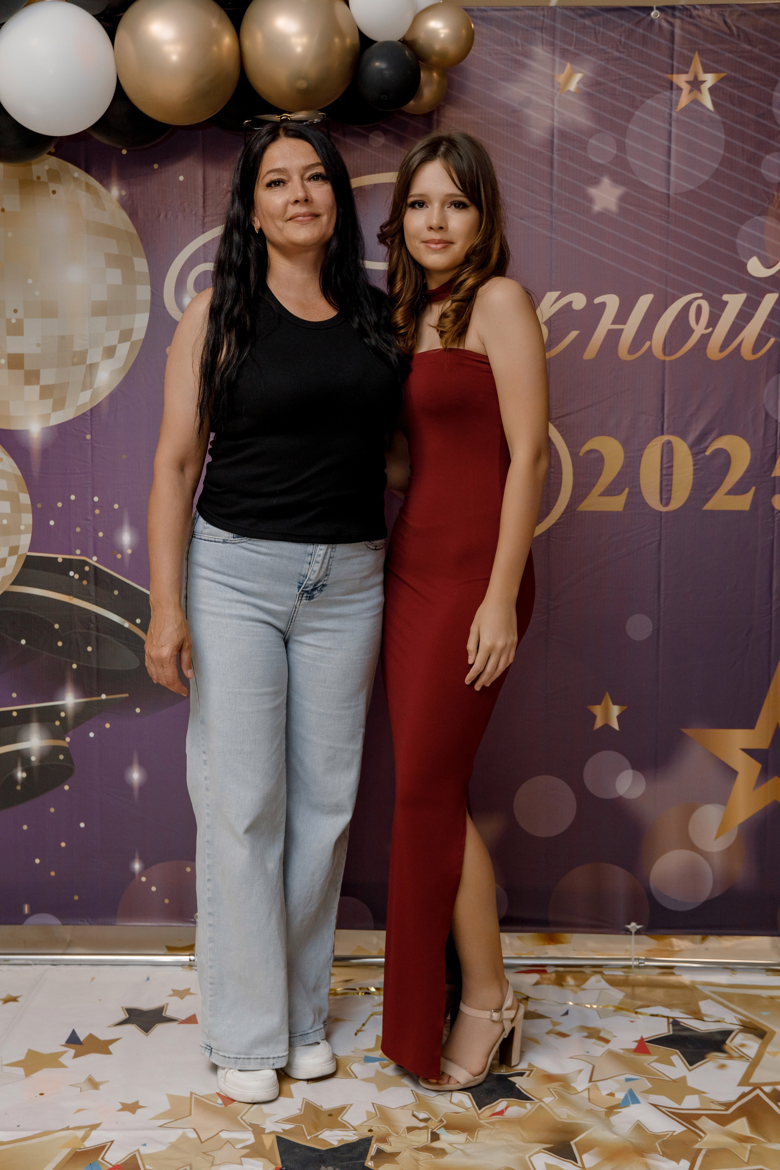 Выпускной школа 107 г Краснодар. Выпускные альбомы в Краснодарском крае