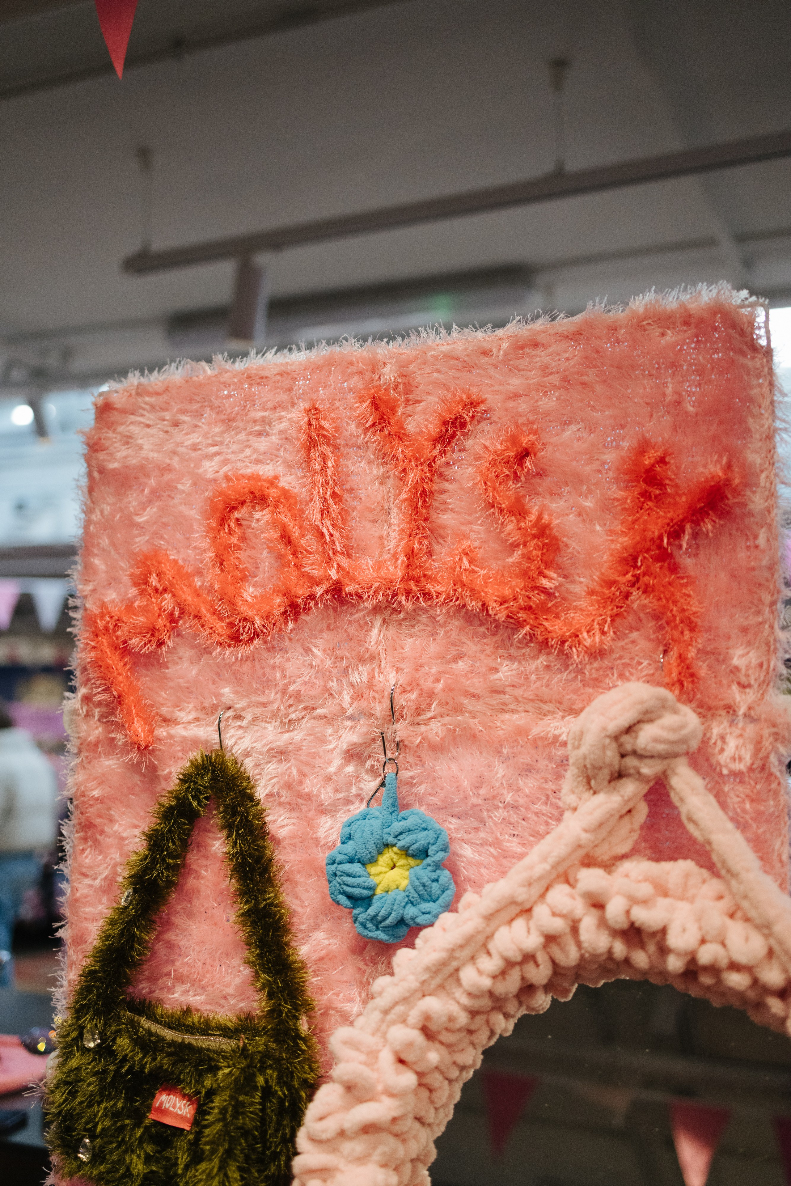 7–8 марта 2025 в пространстве «Три вокзала. Депо» / День 2 / фото Валерий Белобеев. Фотоотчеты «Ламбада-маркета»