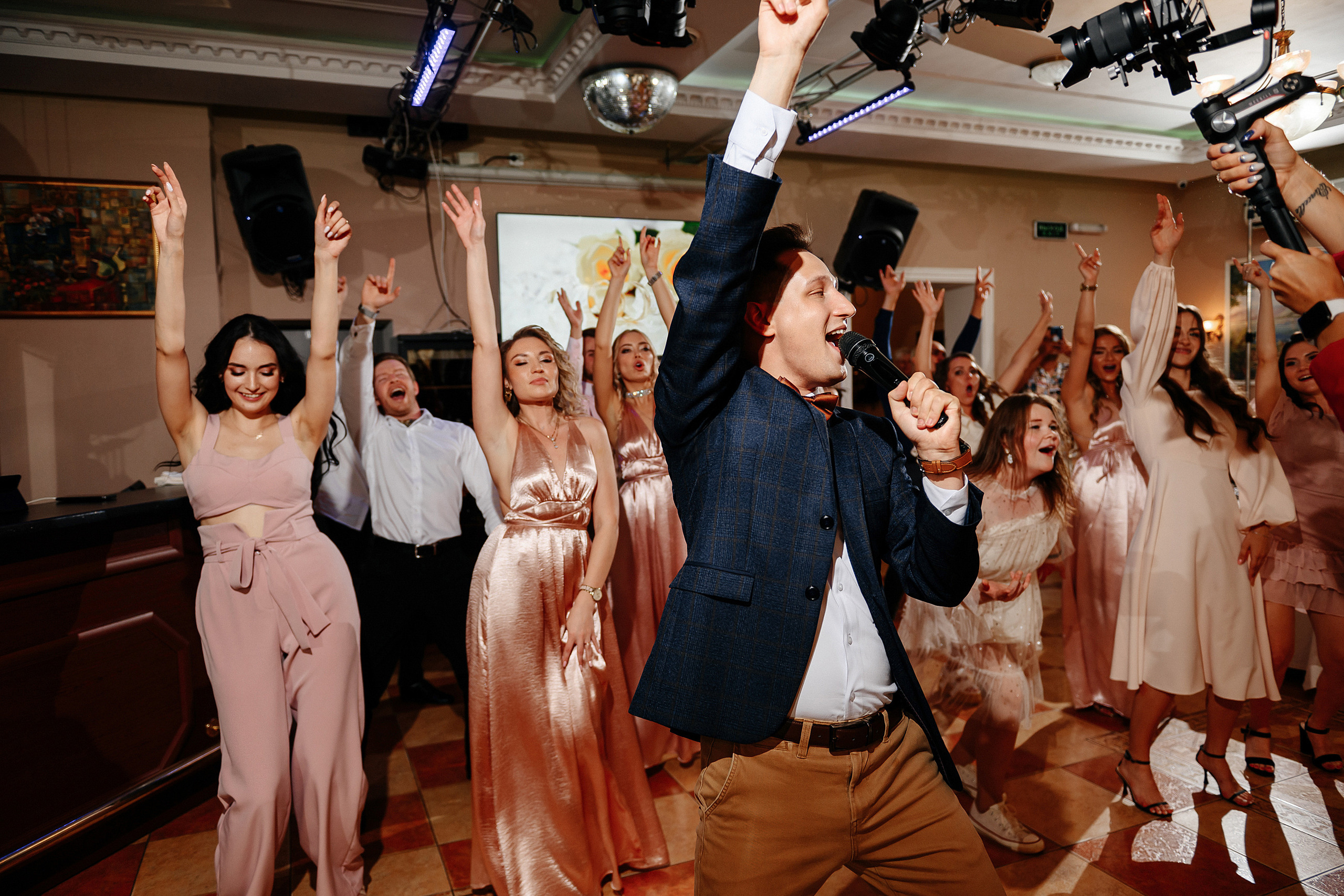 Александр и Анастасия. Zhulanovilya