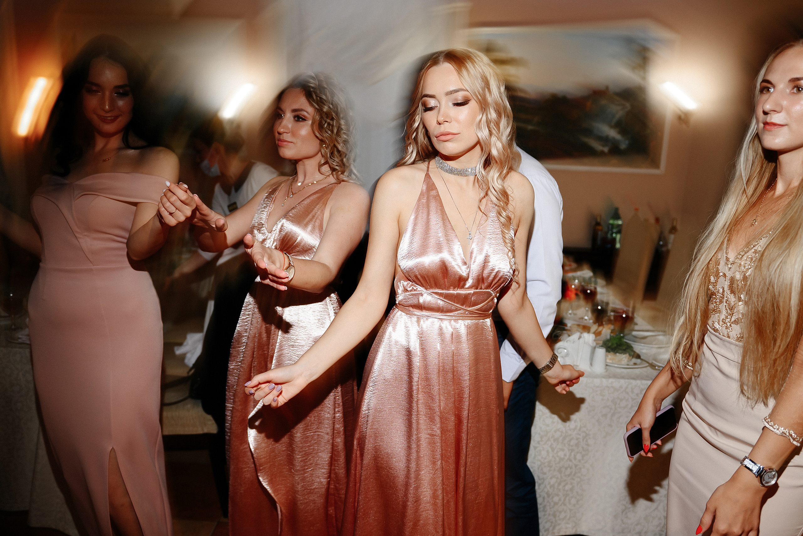 Александр и Анастасия. Zhulanovilya