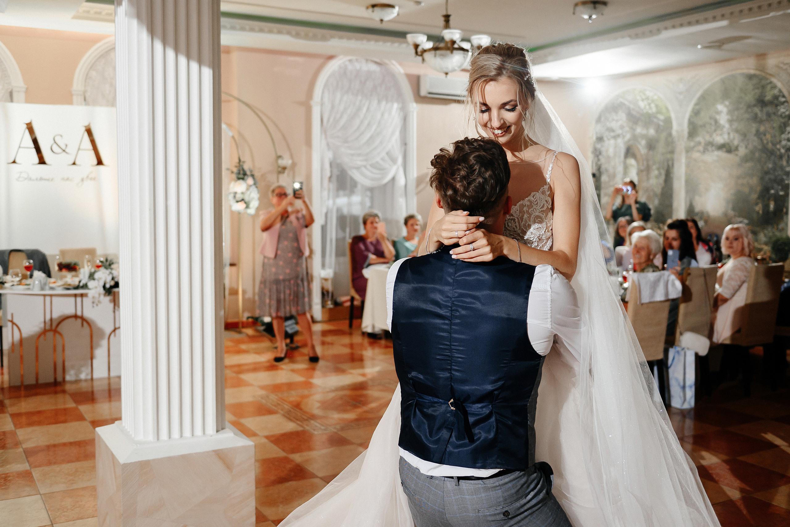 Александр и Анастасия. Zhulanovilya