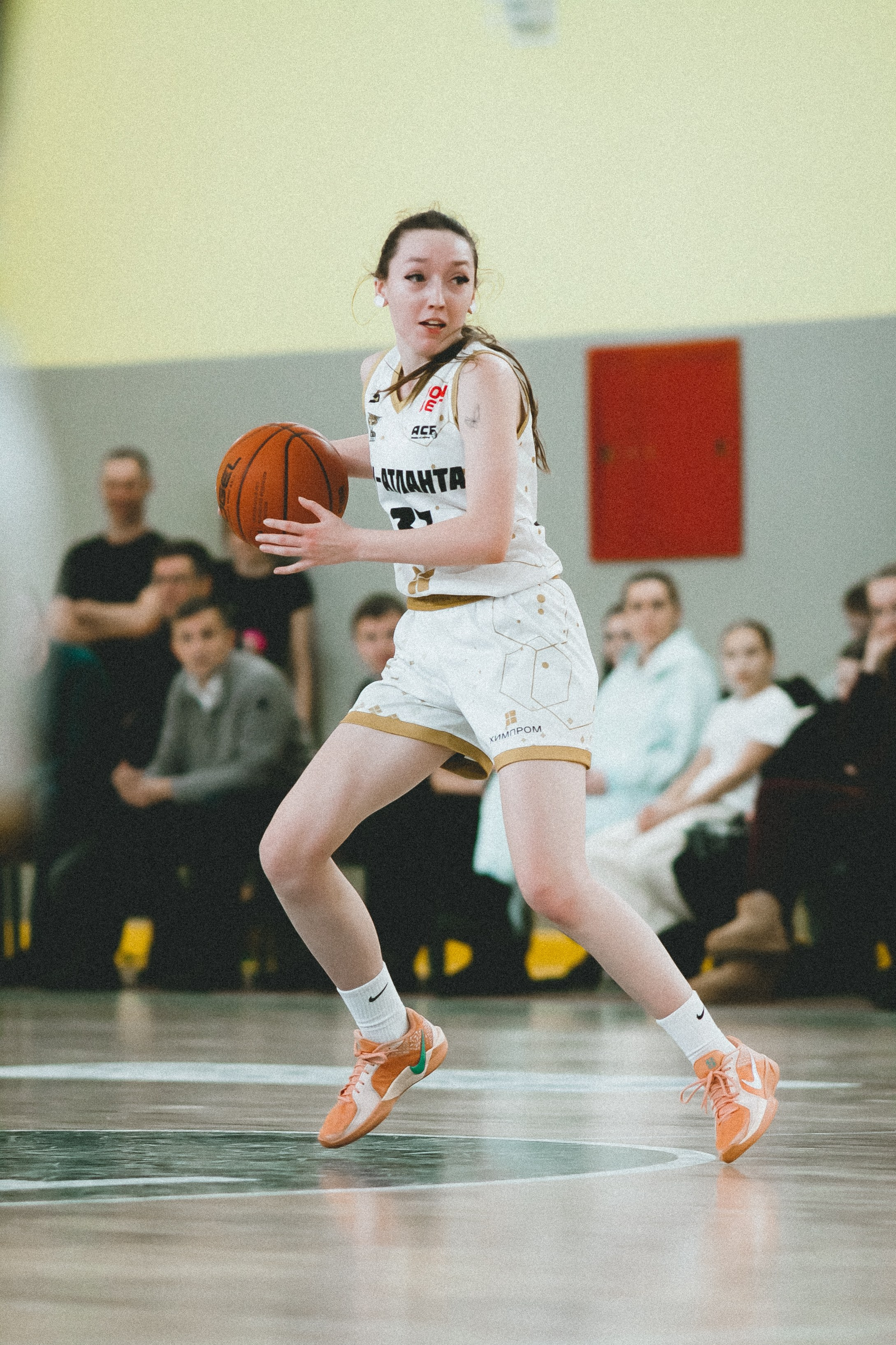 Атланта-Юность / 1. Фотография