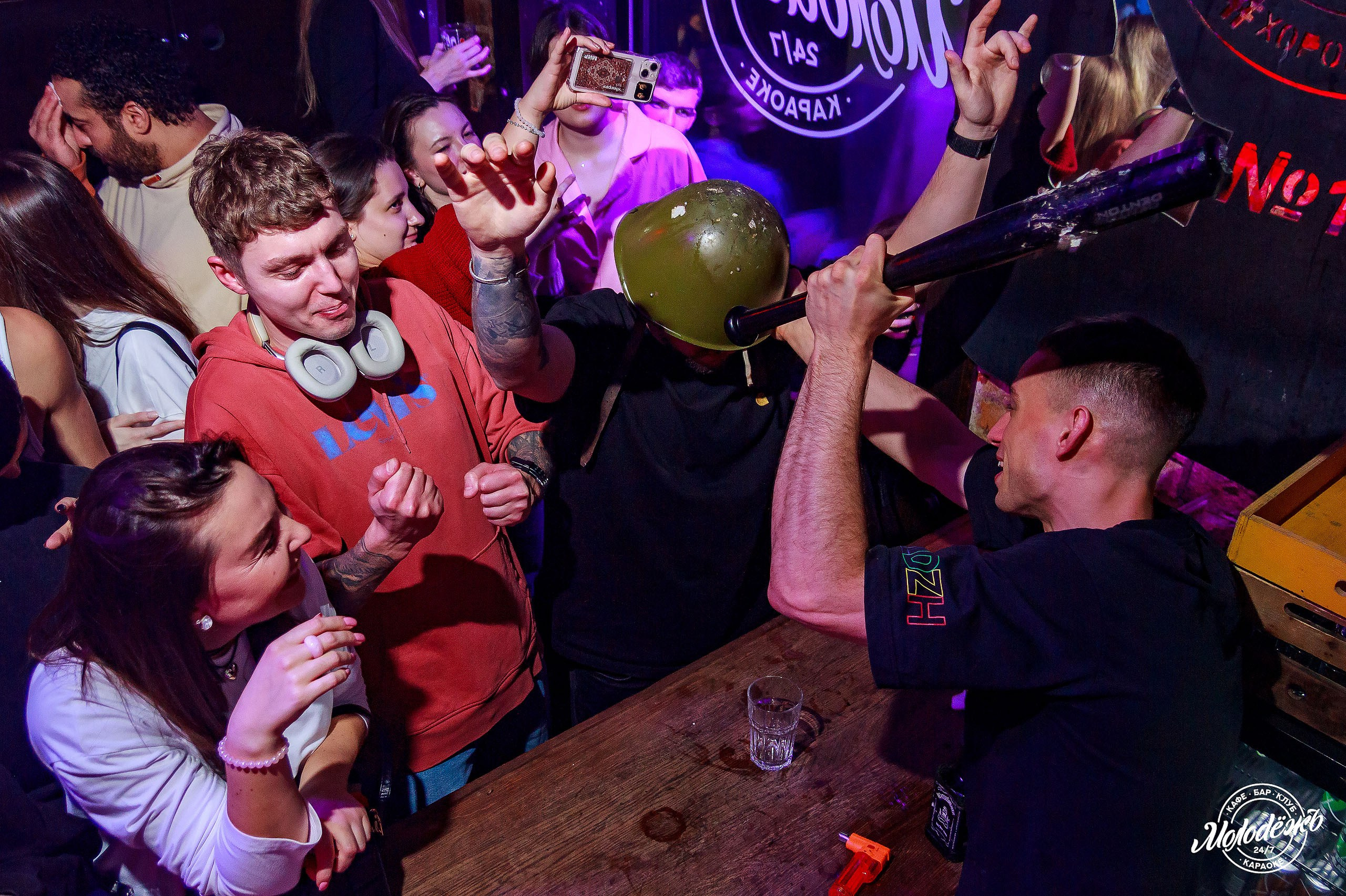 Клуб Молодёжь лучшее. Контакты