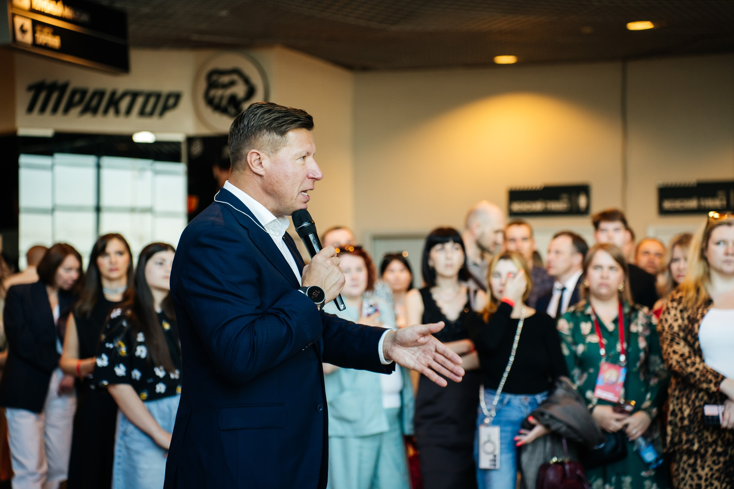 Альфа Конфа в Челябинске. Видеограф и Фотограф в Челябинске Ксения и Владимир Рюмины