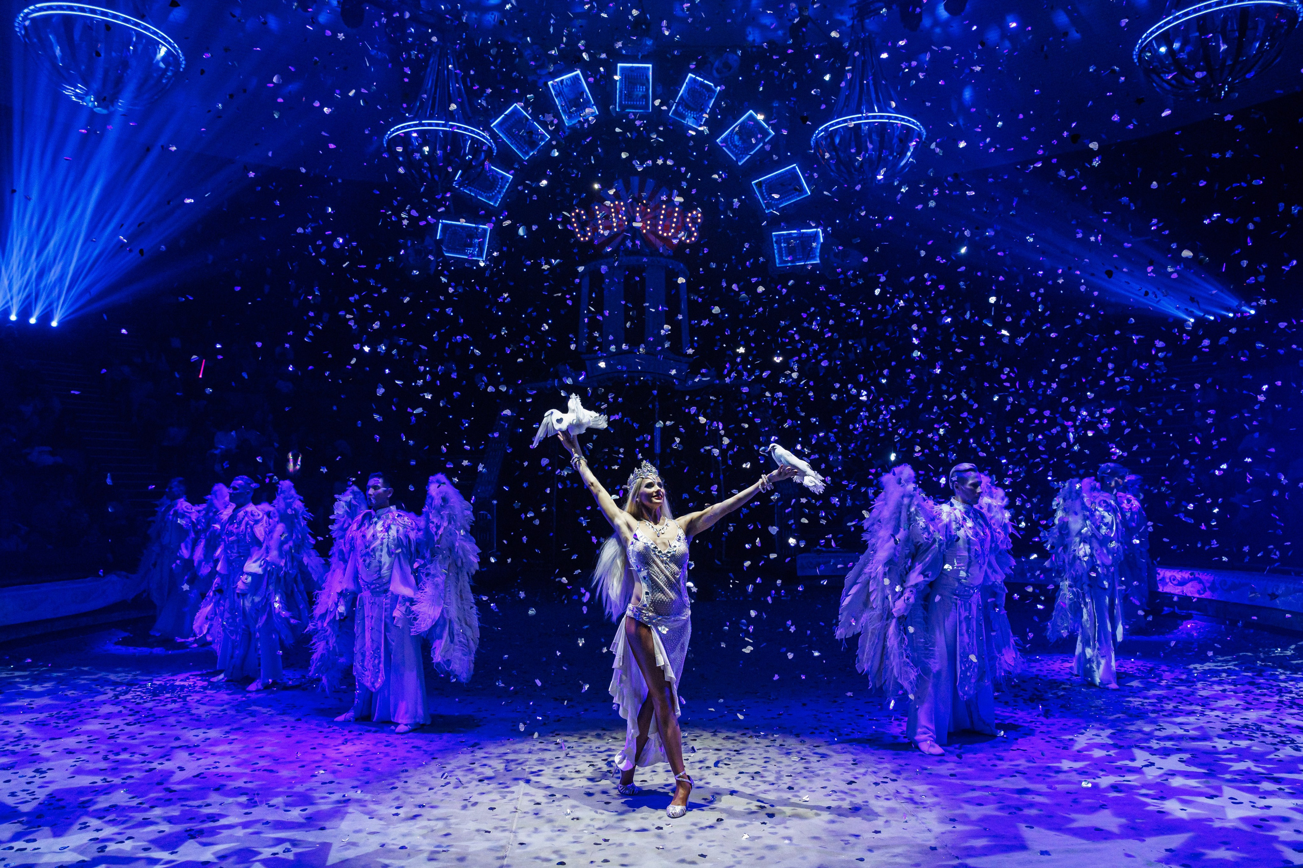 BURLESQUE. Андрей Черёмушкин | Репортажный Фотограф в Хабаровске