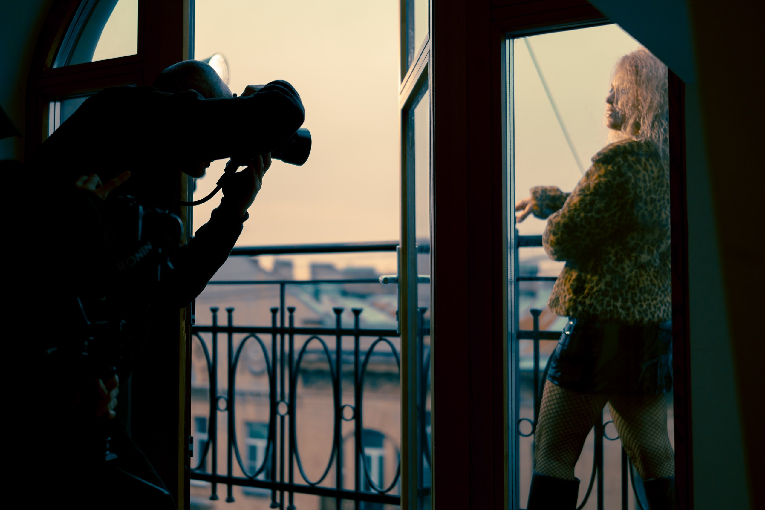 Промо-Сессия КамиLLа на обложку сингла «Дельтаплан». Репортажный фотограф Санкт-Петербург