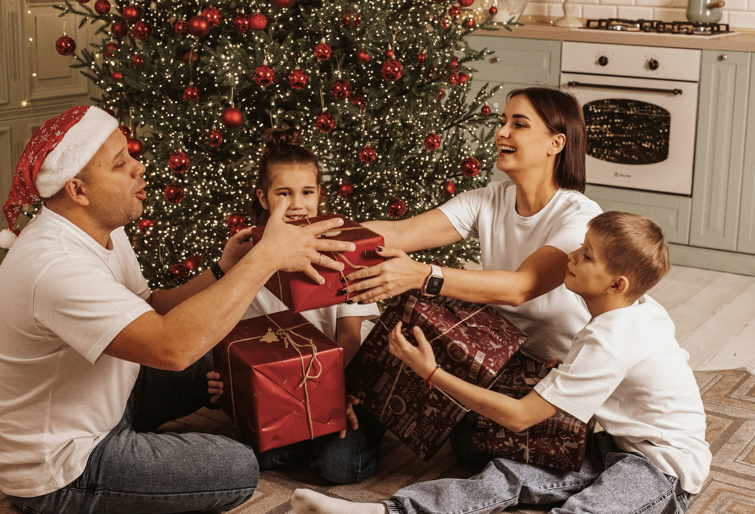 У каждой семьи есть свои новогодние традиции. Фотостудия Alice. Мария Авджян Фотограф и видеограф Краснодар