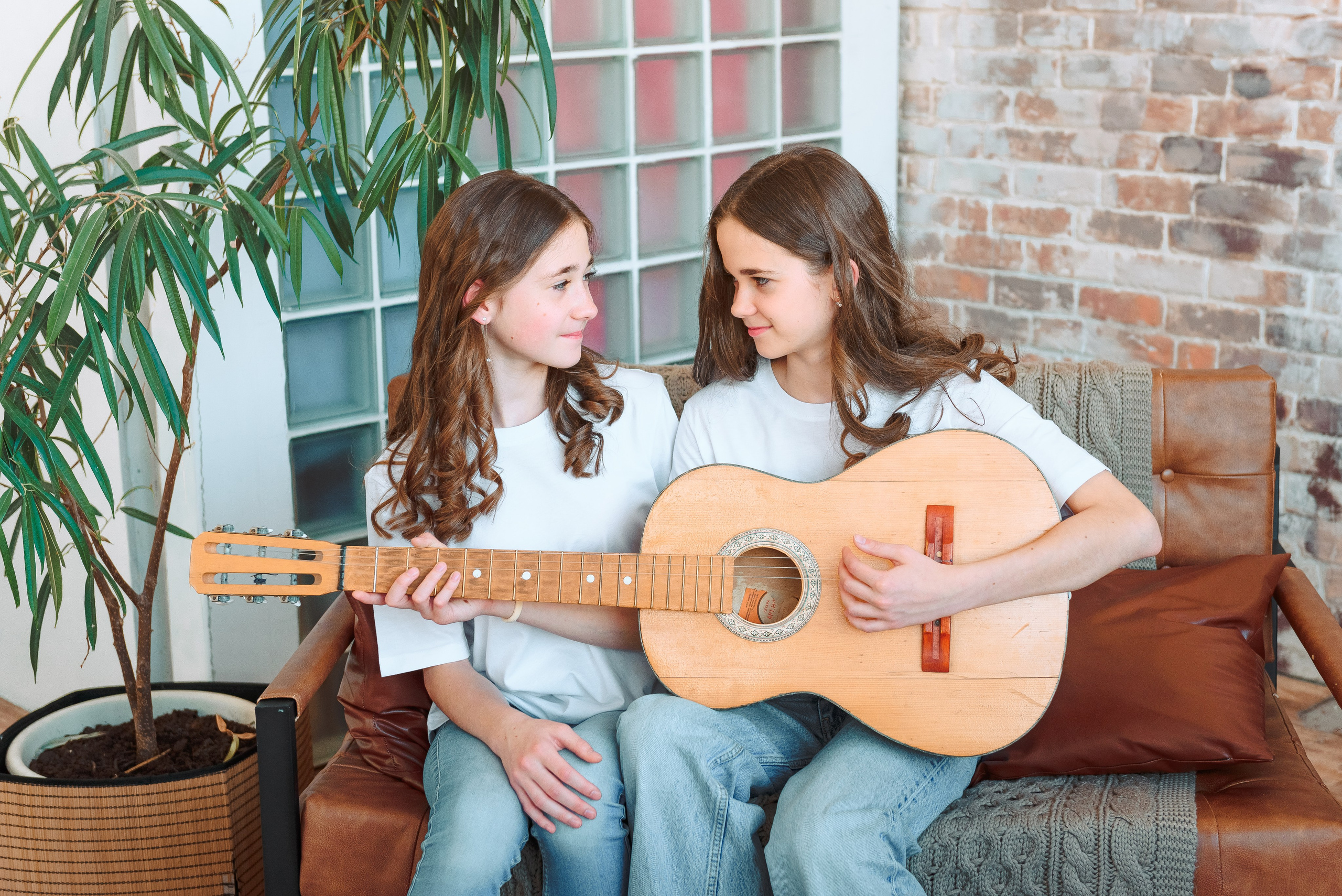 Семейная фотосессия в DreamStudio. Свадебный и семейный фотограф в Москве Юлия Винник