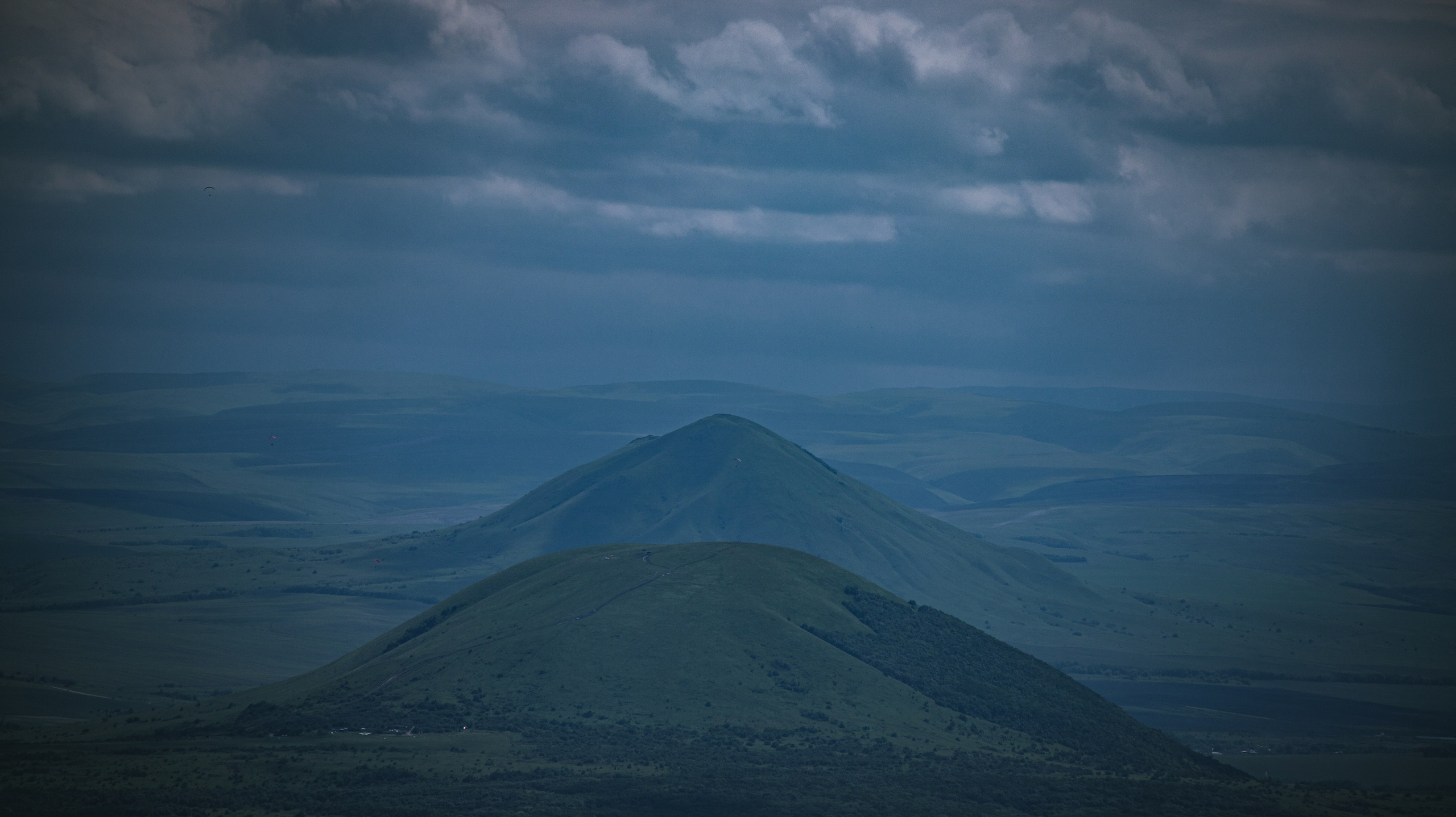Карачаево-Черкесская Республика. Фотограф. Пейзажи, макро, портреты. Город Енакиево, без границ в съёмке