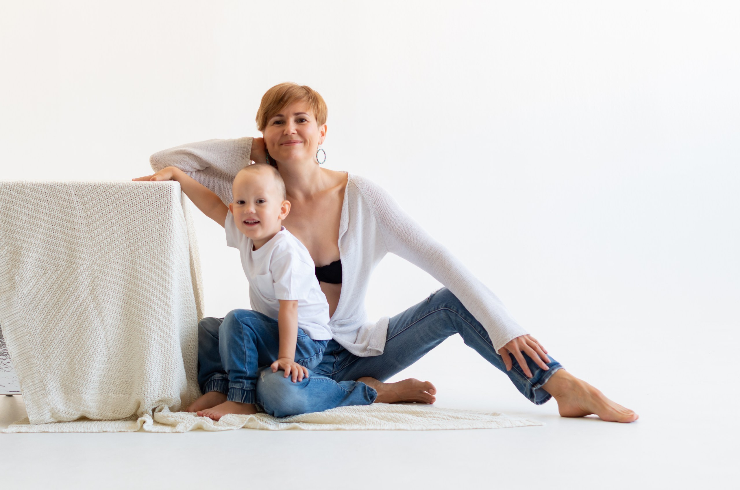 Беременность и материнство. Фотограф Марина Доглядная Челябинск фотосессии с лошадьми, мотоциклами