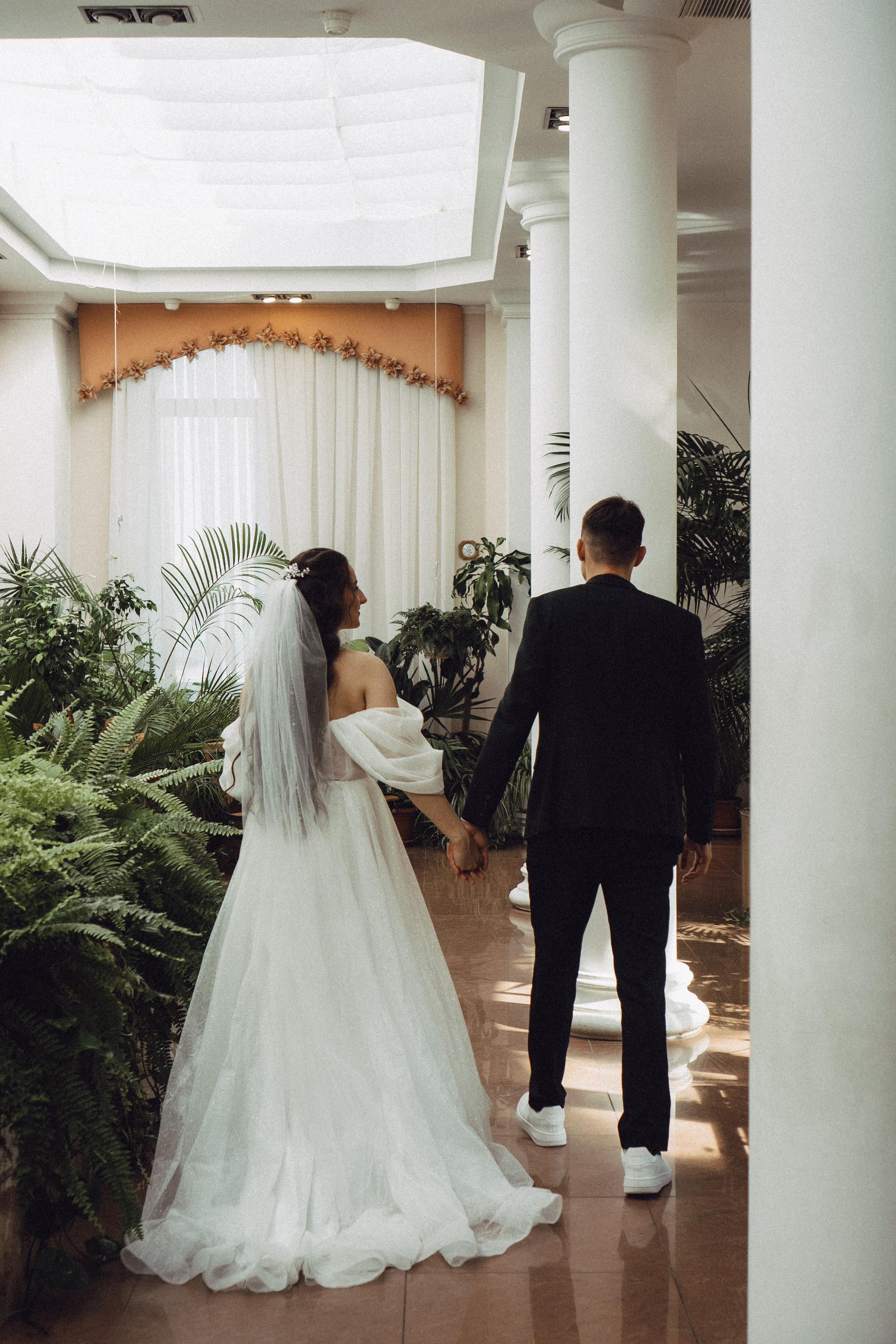 СВАДЕБНАЯ СЬЕМК В ПАРКЕ 300-ЛЕТИЯ. Профессиональный фотограф, Санкт-Петербург — Виктория Богомолова