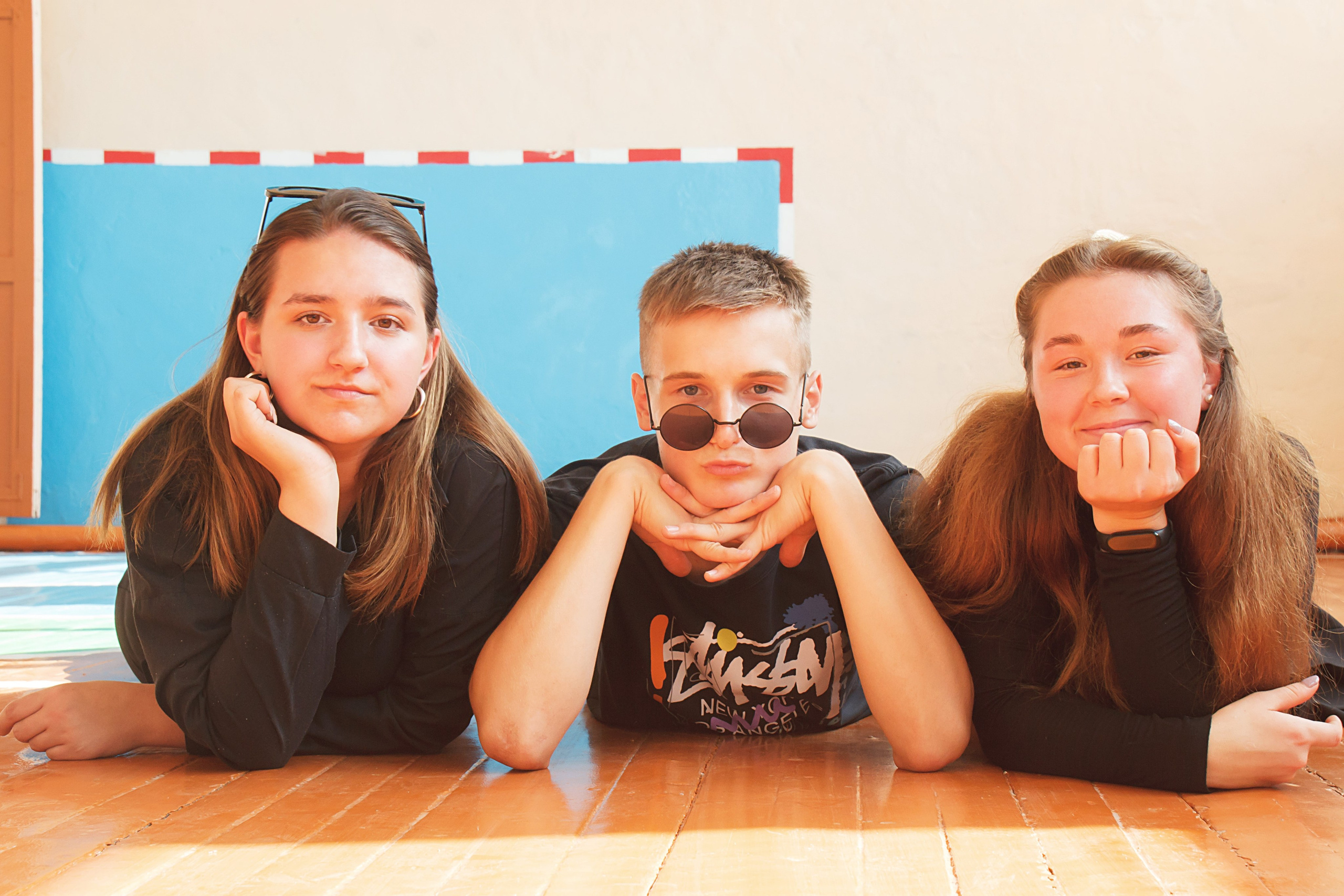 Выпускной альбом 2023. Фотограф и видеограф в Омск/Москва Сащенко Лера