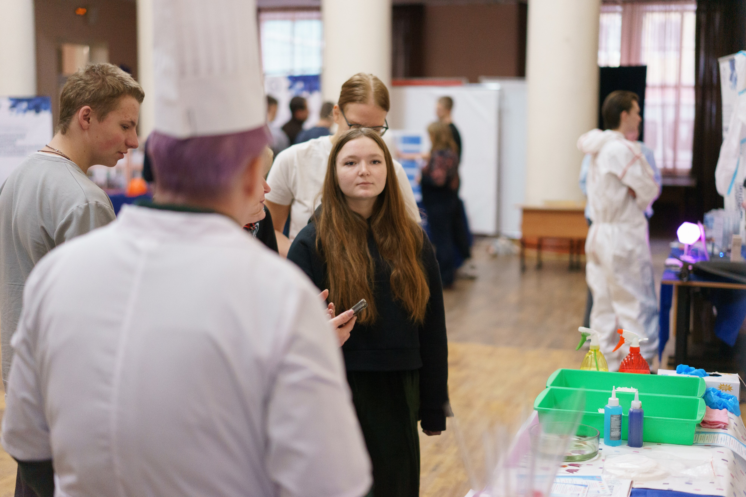 Межотраслевая выставка учебных заведений, Сафоново. Фотограф и видеограф Смоленск | Студия Цезарь
