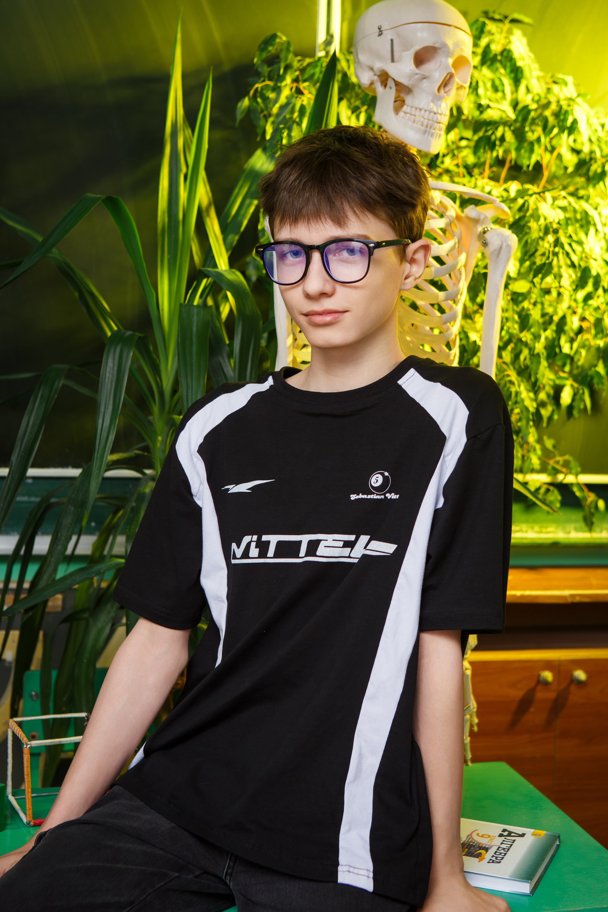 ПОРТРЕТНАЯ ФОТОСЕССИЯ В КЛАССЕ ДЛЯ 9 КЛАССОВ. ТВОЙ АЛЬБОМ / ТВОИ ПРАВИЛА