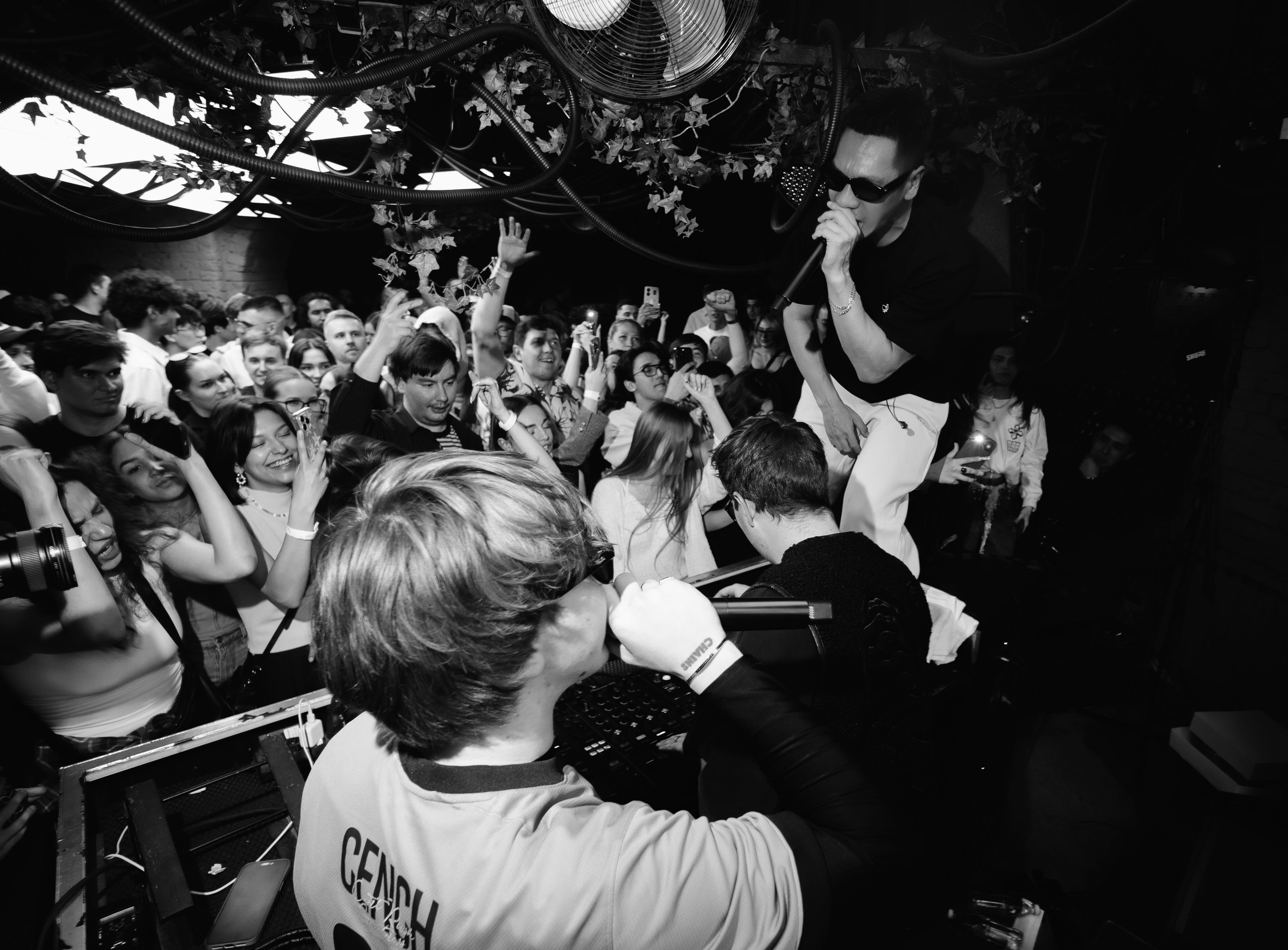 «Семья» х NIMAN / 2025. Саша Копылов, фотограф в Казани