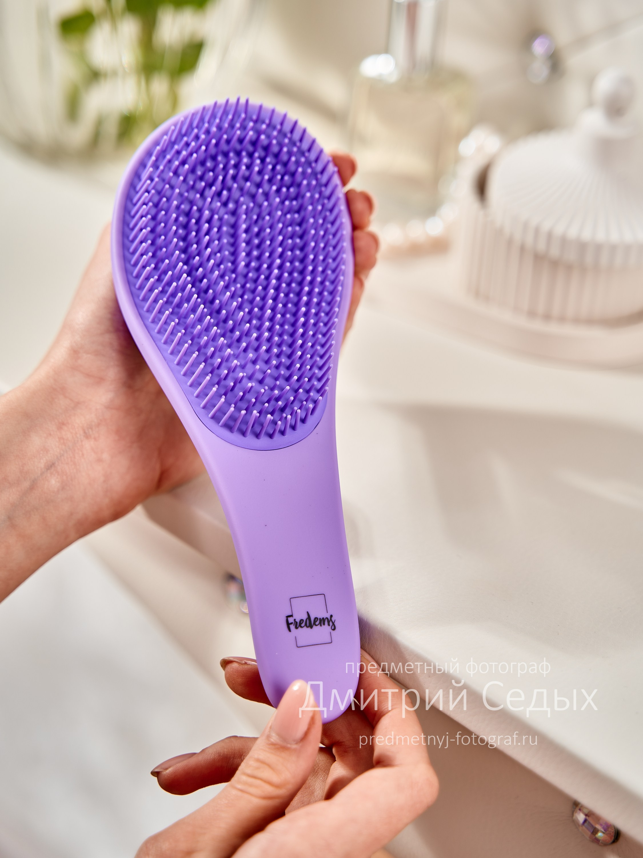 Полный комплект контента для расчёсок бренда «Fredems»