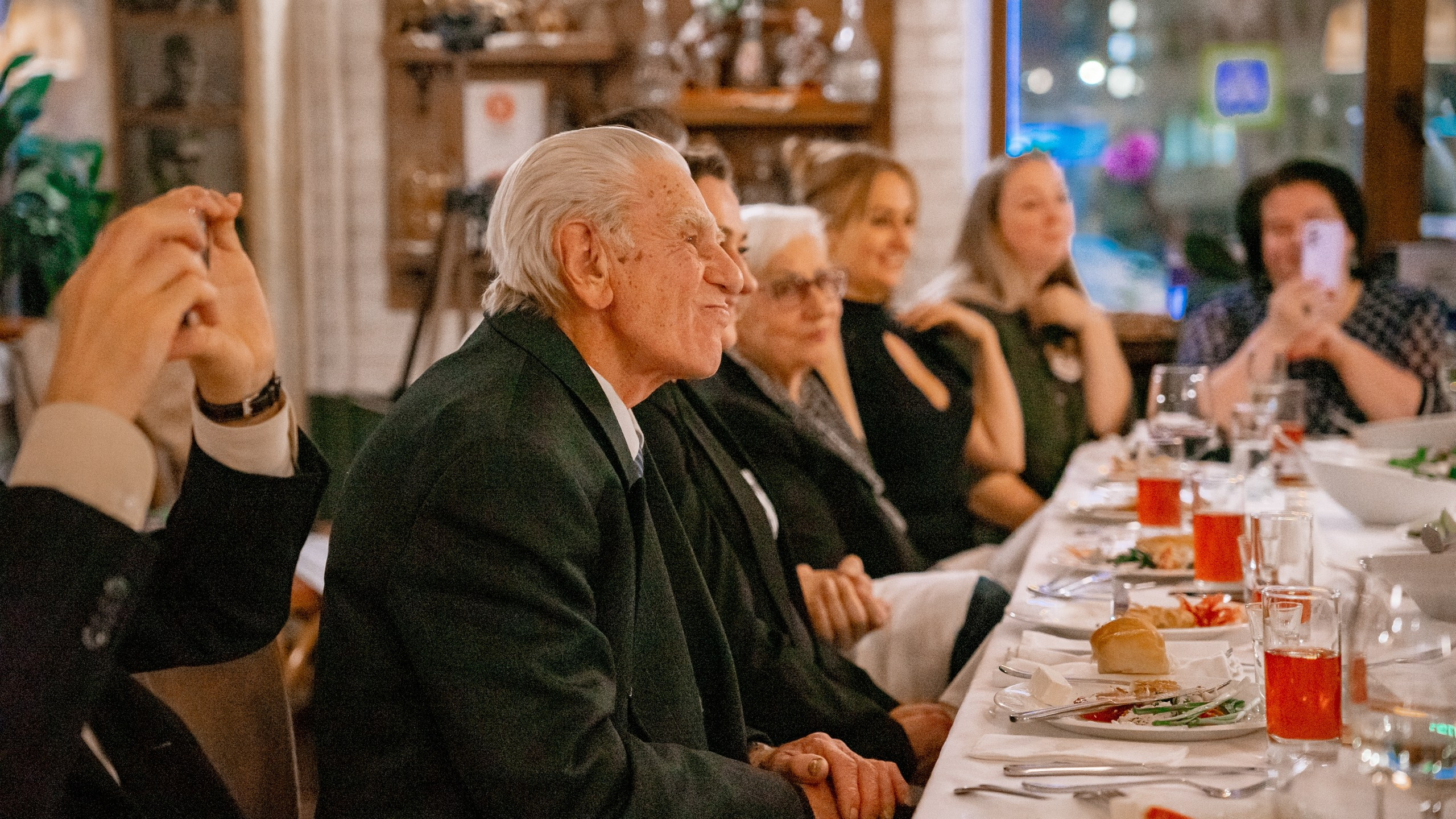 День рождения в Джумбусе. Контент-фотограф в Москве Тима Забабурин