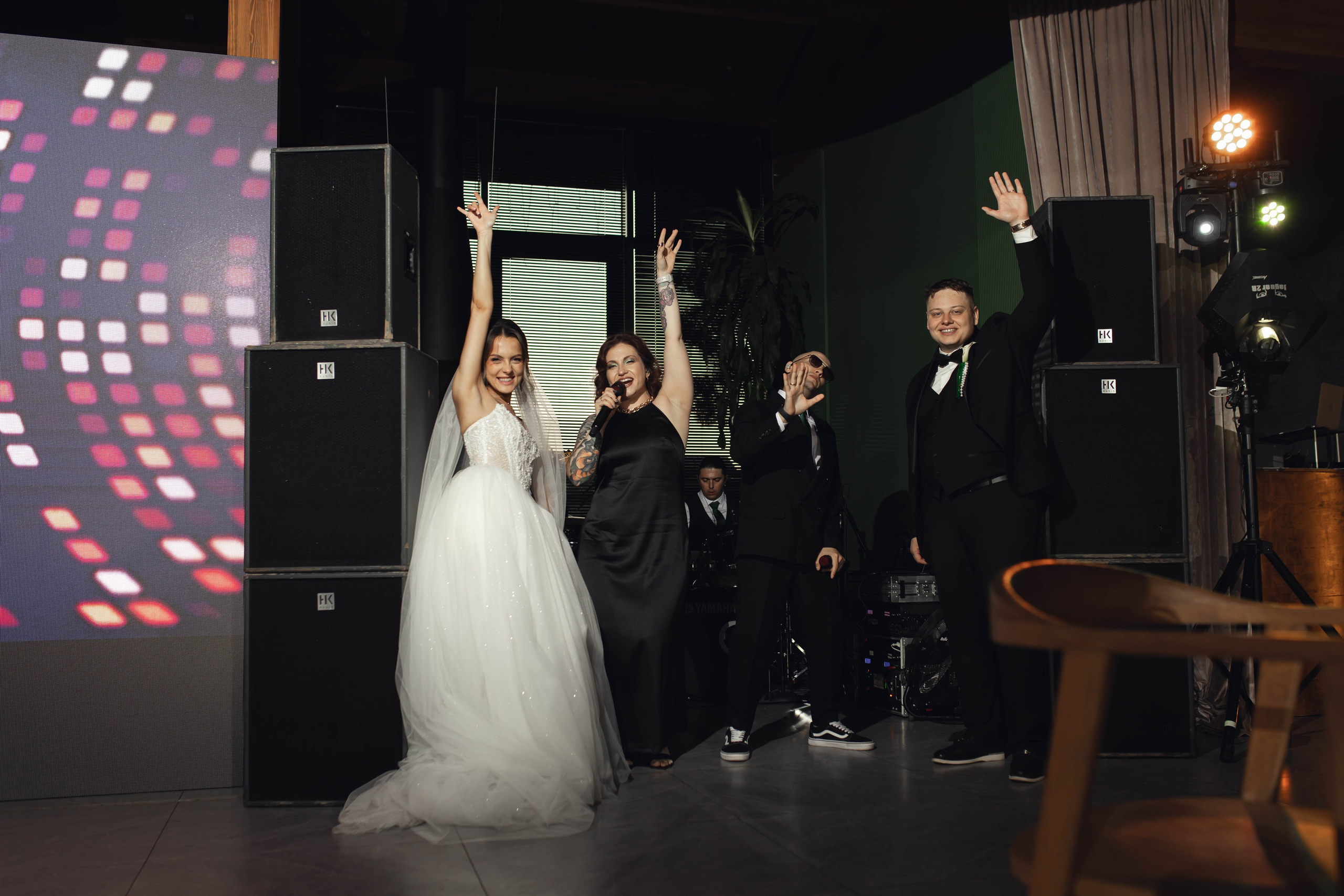 Свадебная история. Лесной Виладж. Свадебный и семейный фотограф Рассказова Виктория