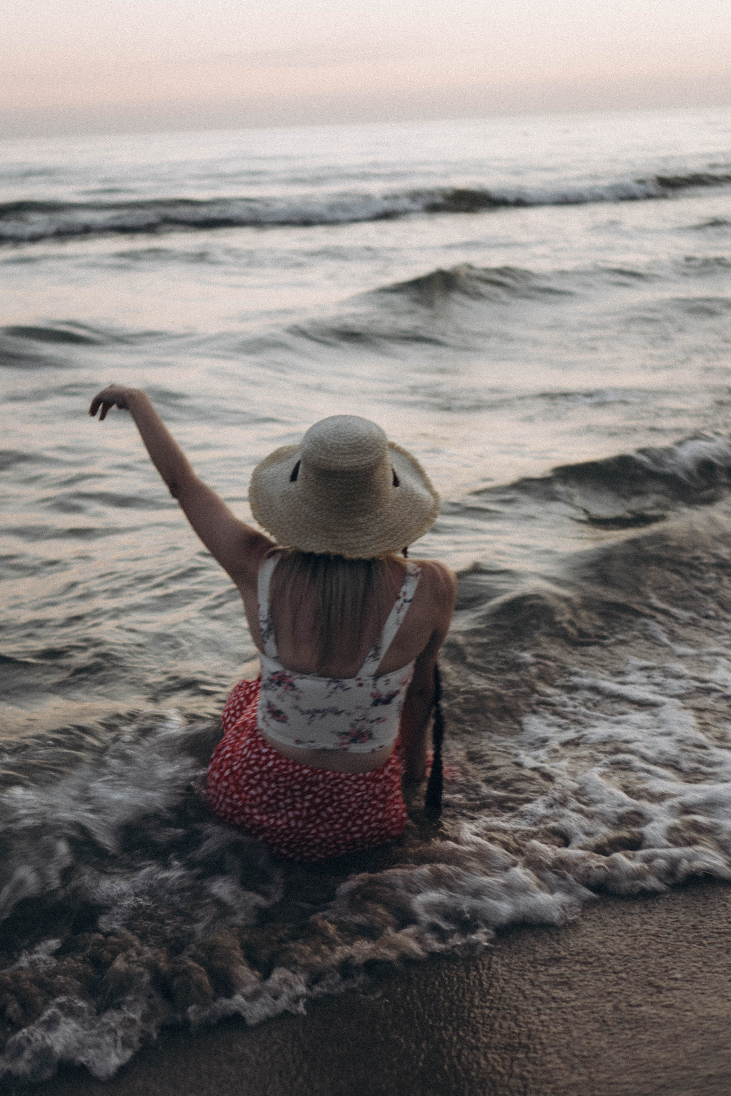 Июльский вечер на берегу черного моря. Профессиональный фотограф, Санкт-Петербург — Виктория Богомолова