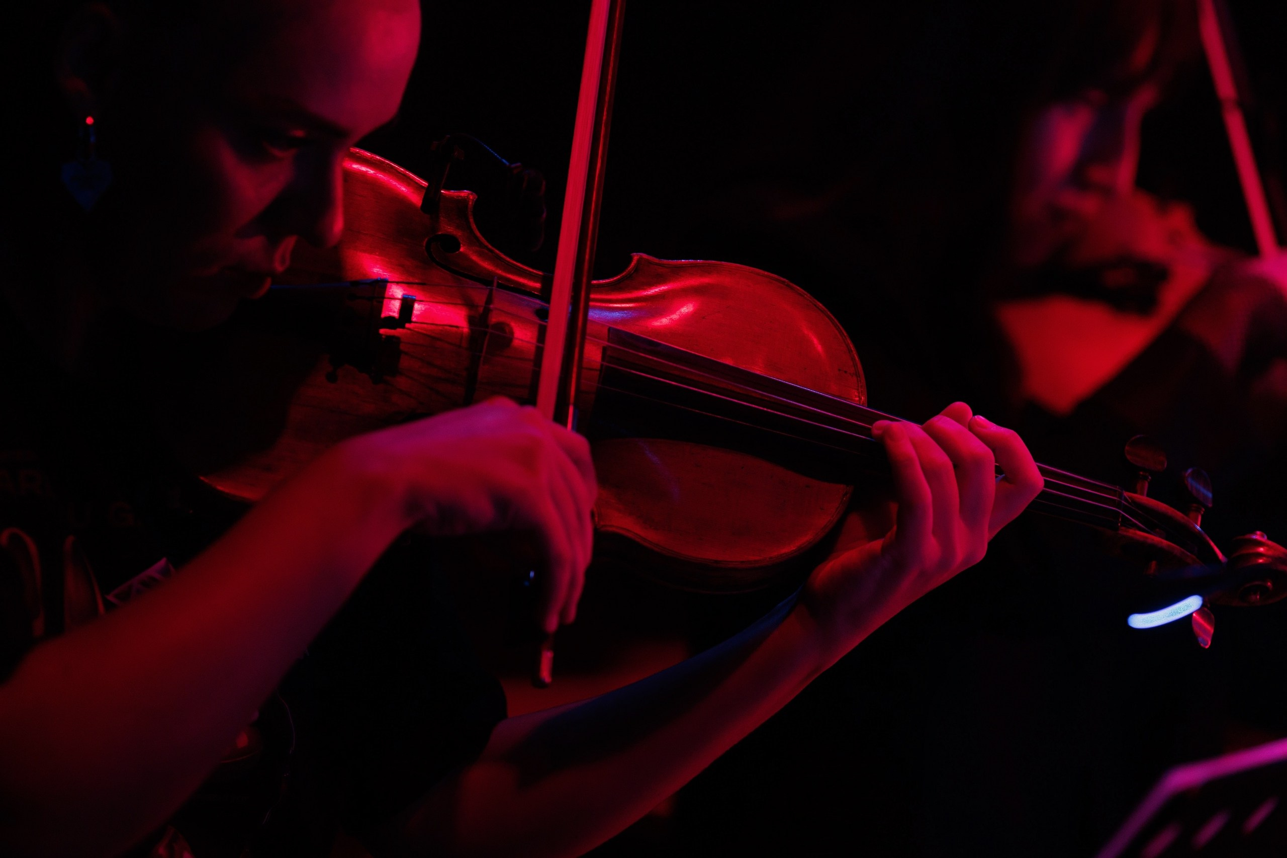 Концерт-саундтрек Брат/Брат2. Репортажный и свадебный фотограф в Уфе Павел Кожевников