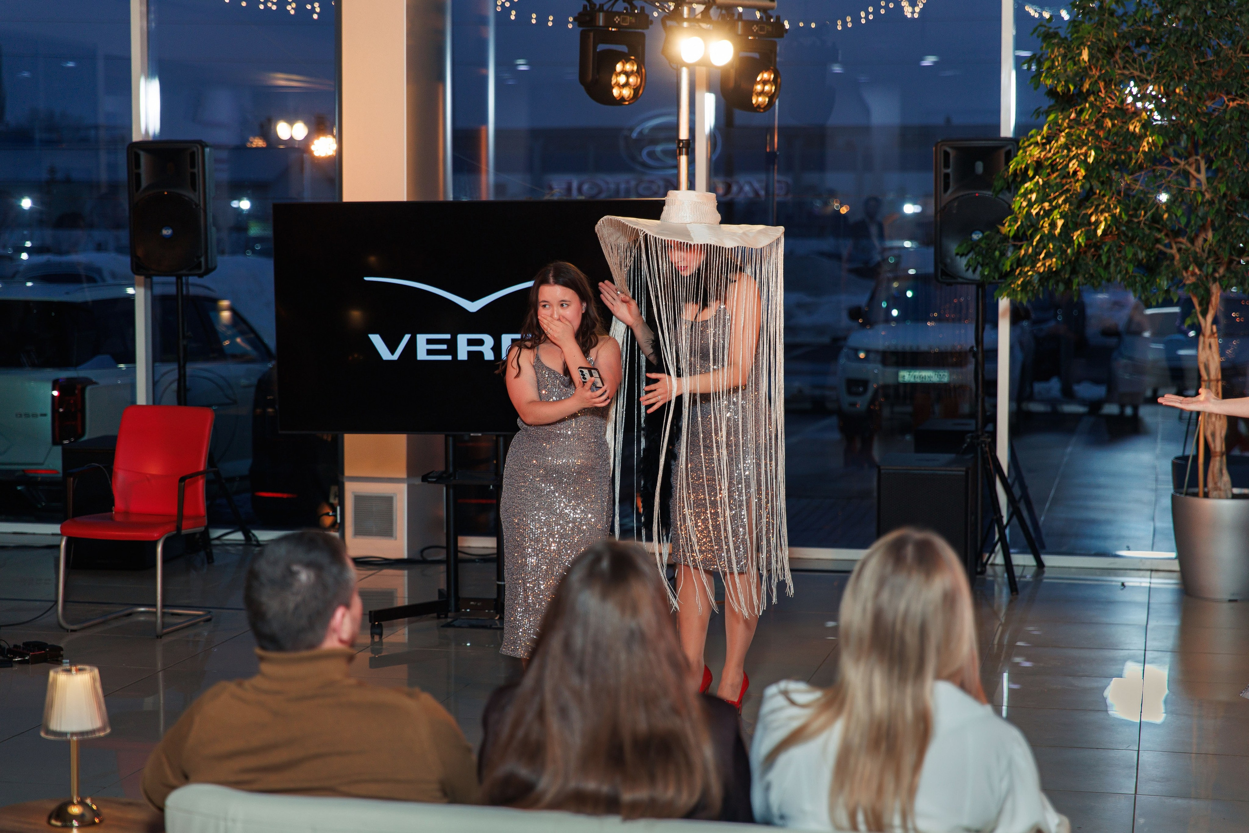 Презентация новой Toyota RAV4. Репортажный и свадебный фотограф в Уфе Павел Кожевников