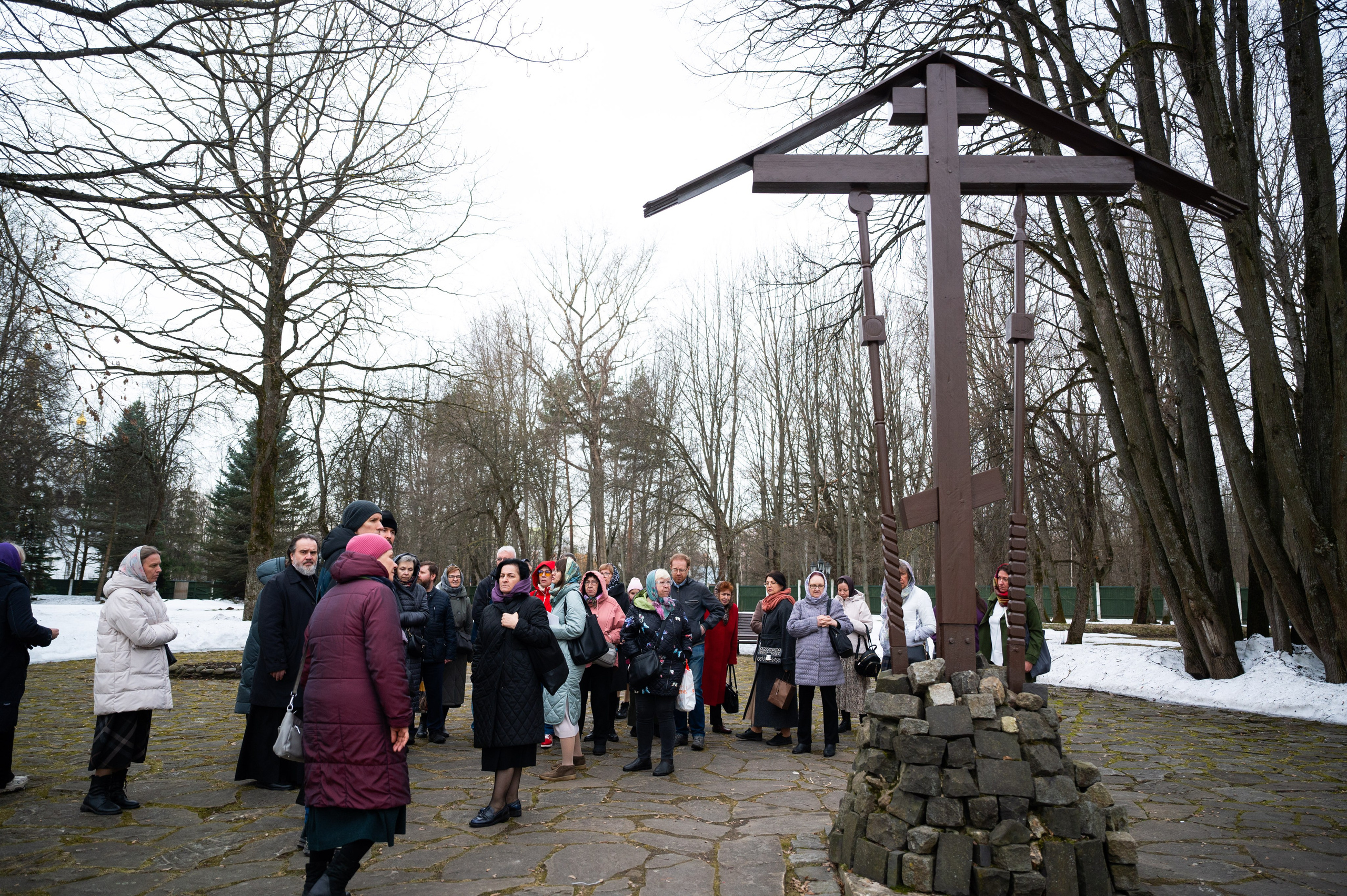 Паломническая поездка на Бутовский полигон. Антон и Татьяна Денисенко — В храме