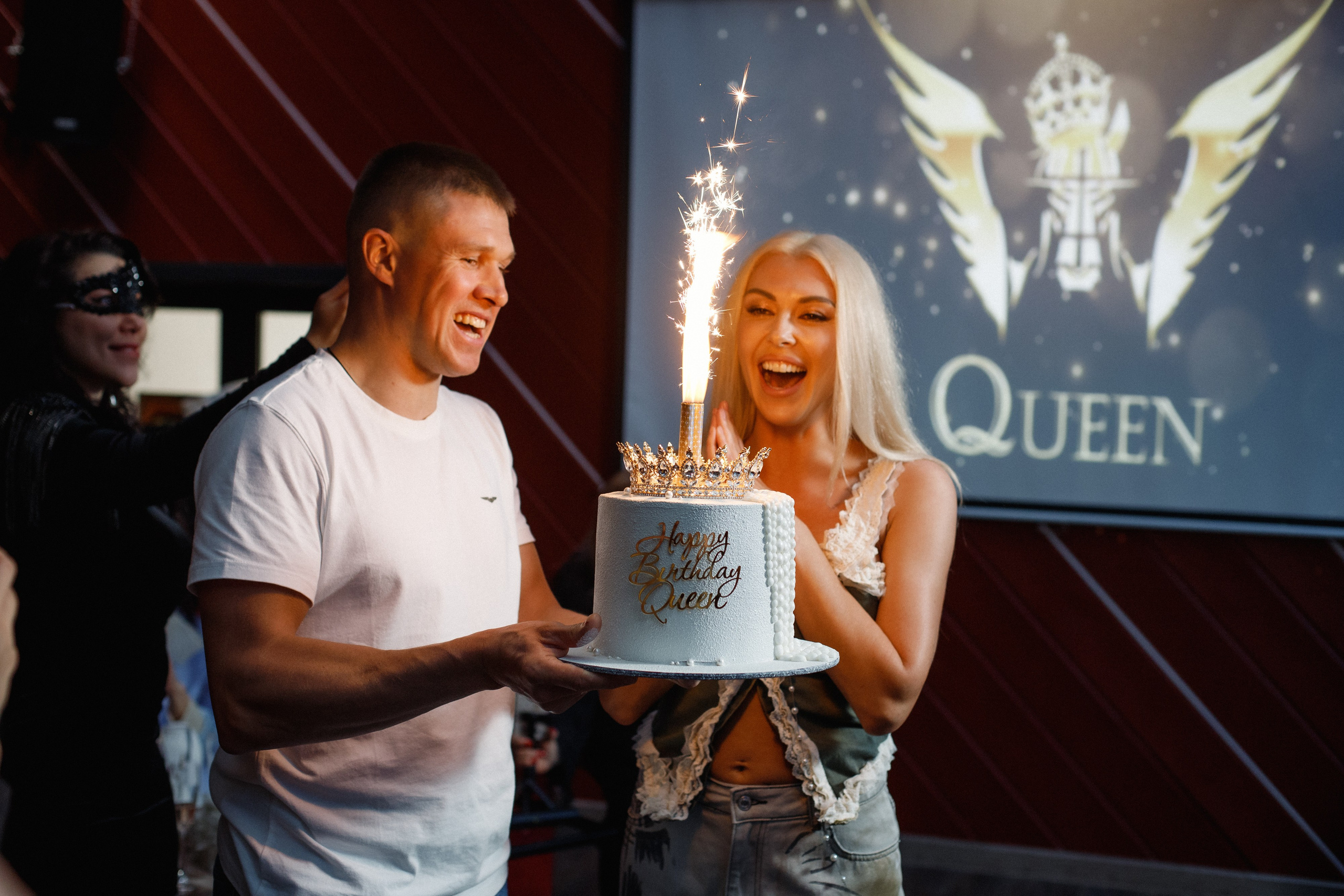 QUEEN KHV [12 ЛЕТ]. СВОИ. ФОТООТЧЕТЫ-СОБЫТИЯ-МЕСТА