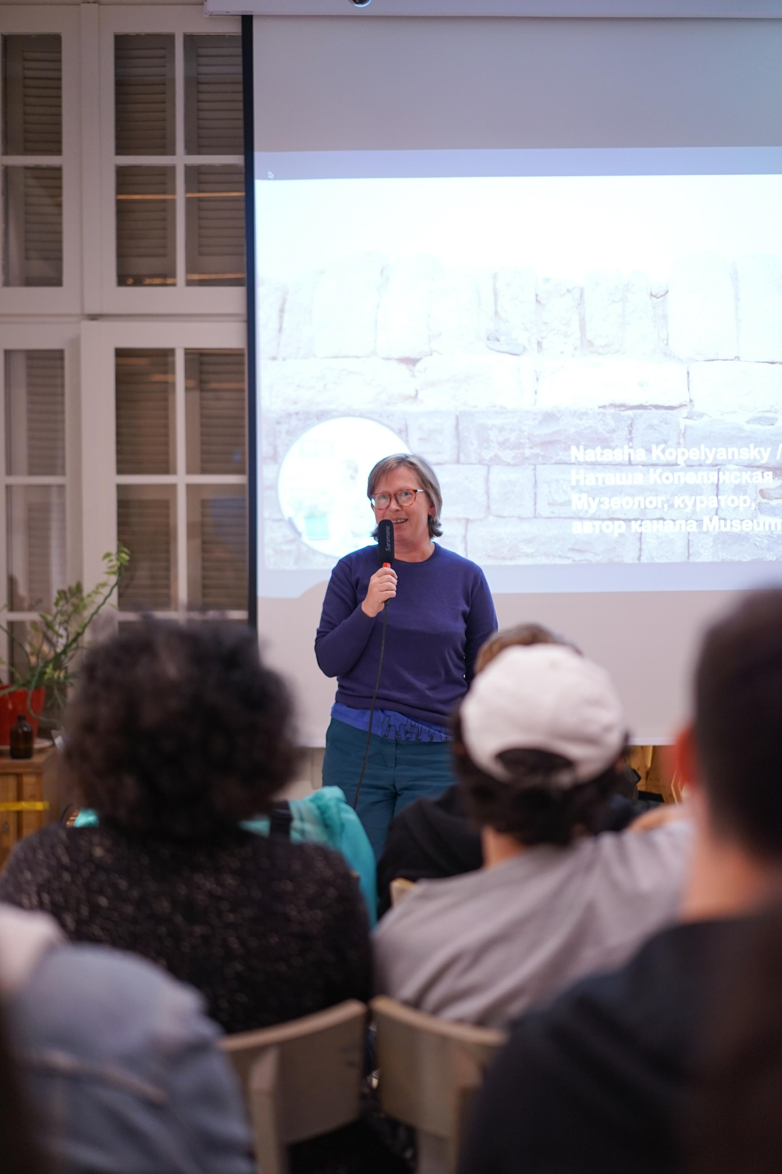 Networking. Photograph and videograph in Israel