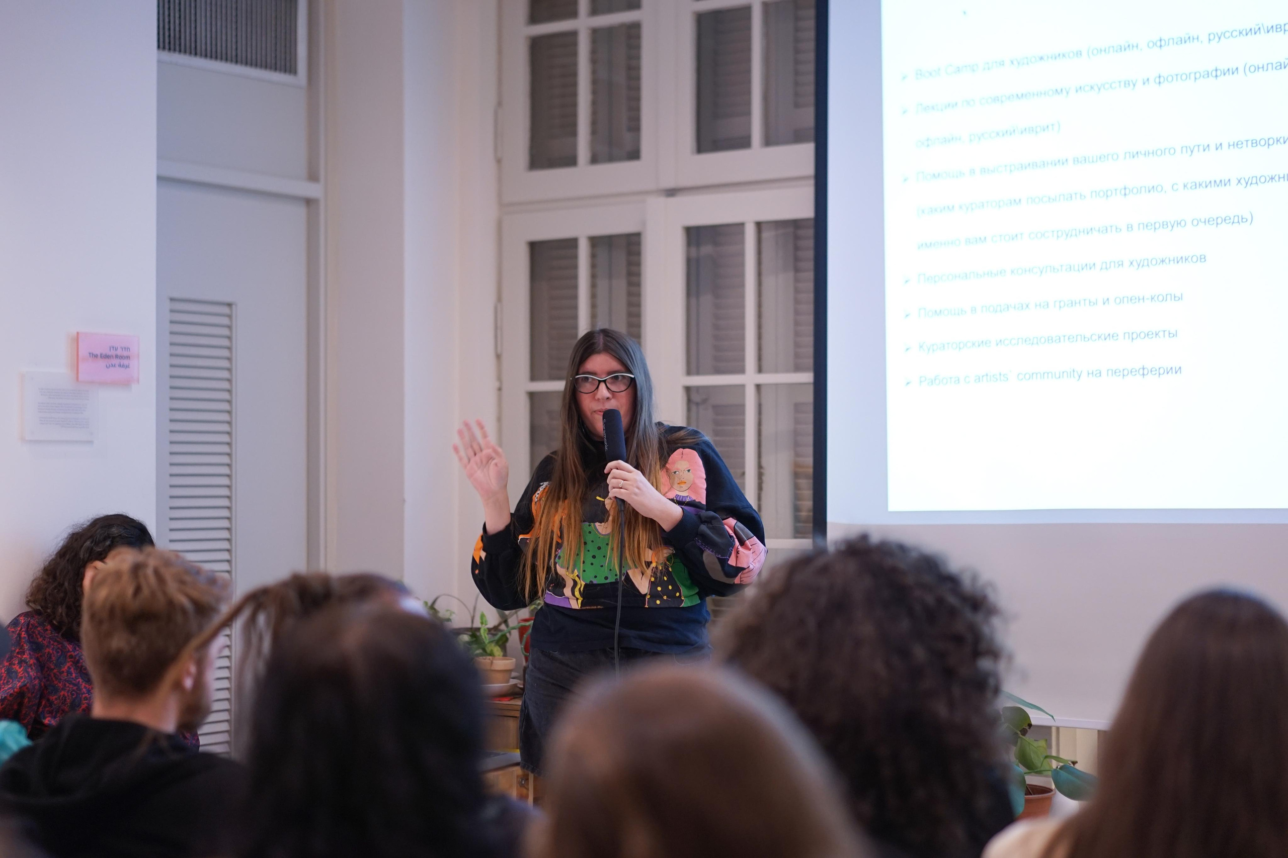 Networking. Photograph and videograph in Israel