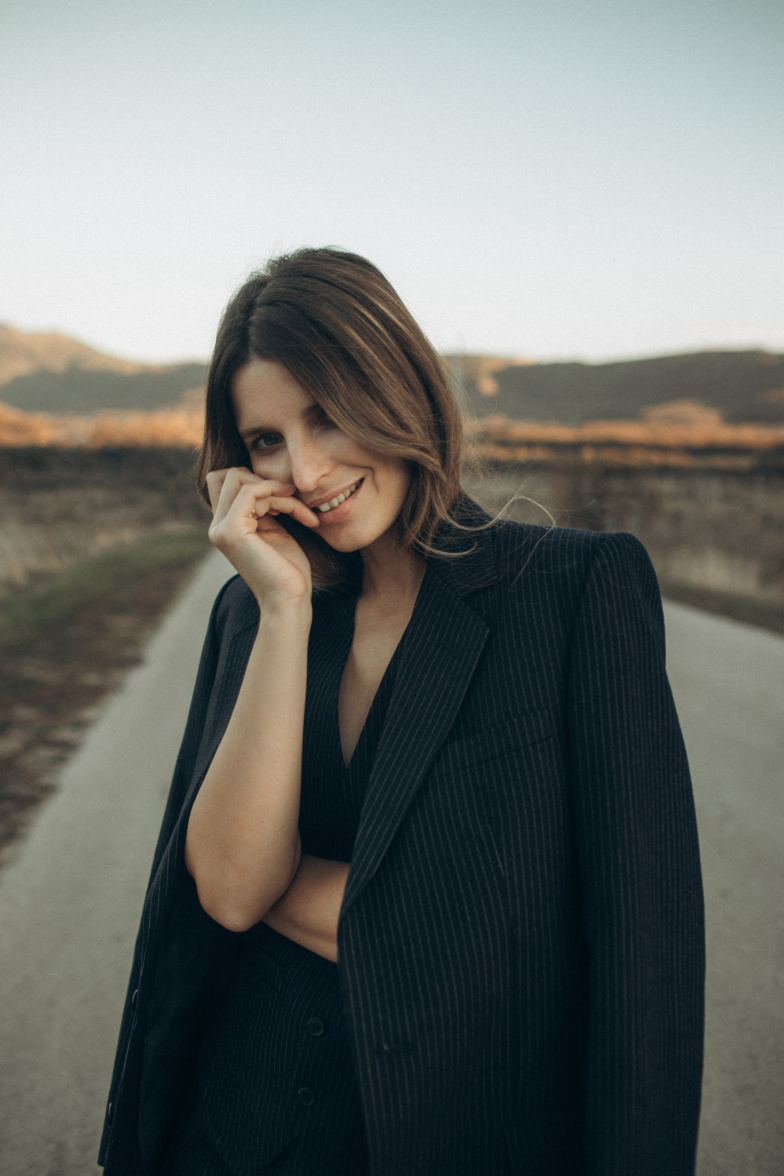 фотосессия в Байдаркой долине , Фотограф Севастополь, Ксения Выхристюк фотосессия для девушки, женский портрет, фотограф Крым, фотограф Ялта, женский фотограф, фотосессия в студии, фотосессия на природе в крыму, эстетика, позирование 