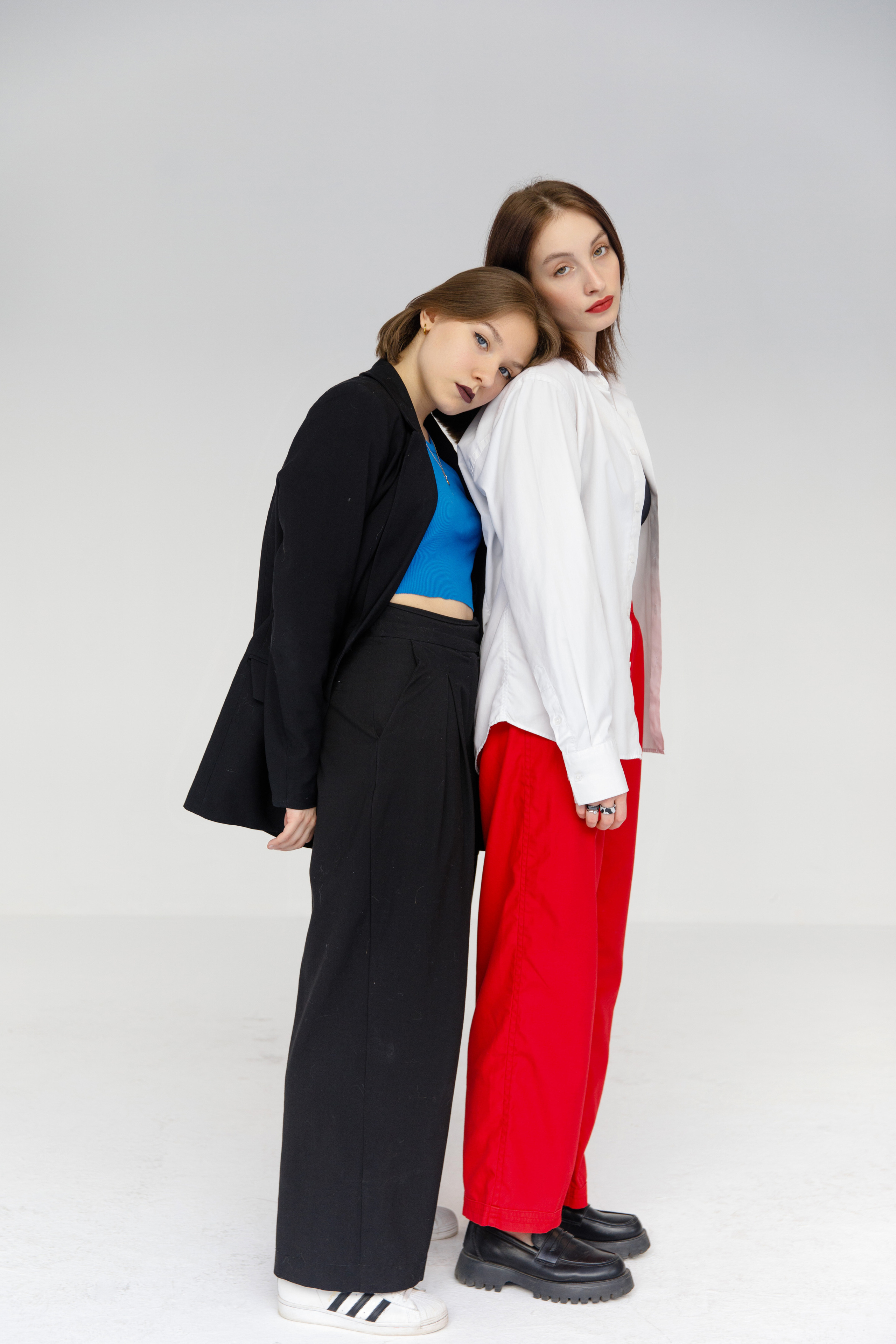 11 Ч школа 2107. Выпускные альбомы в Москве FOTOVMESTE