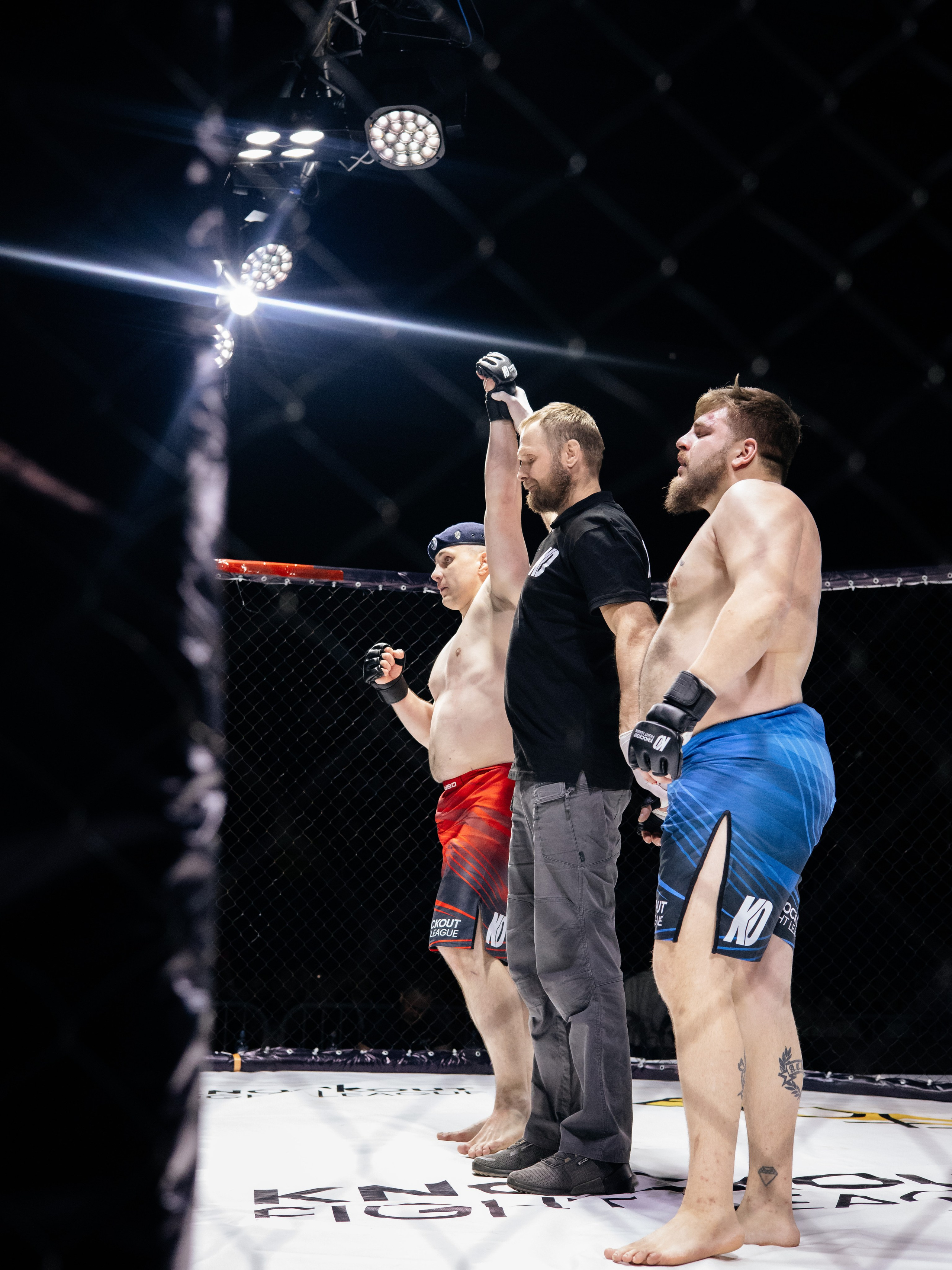 Бойцовская лига «KNOCK OUT». KRIS KRUPINNIKOVA