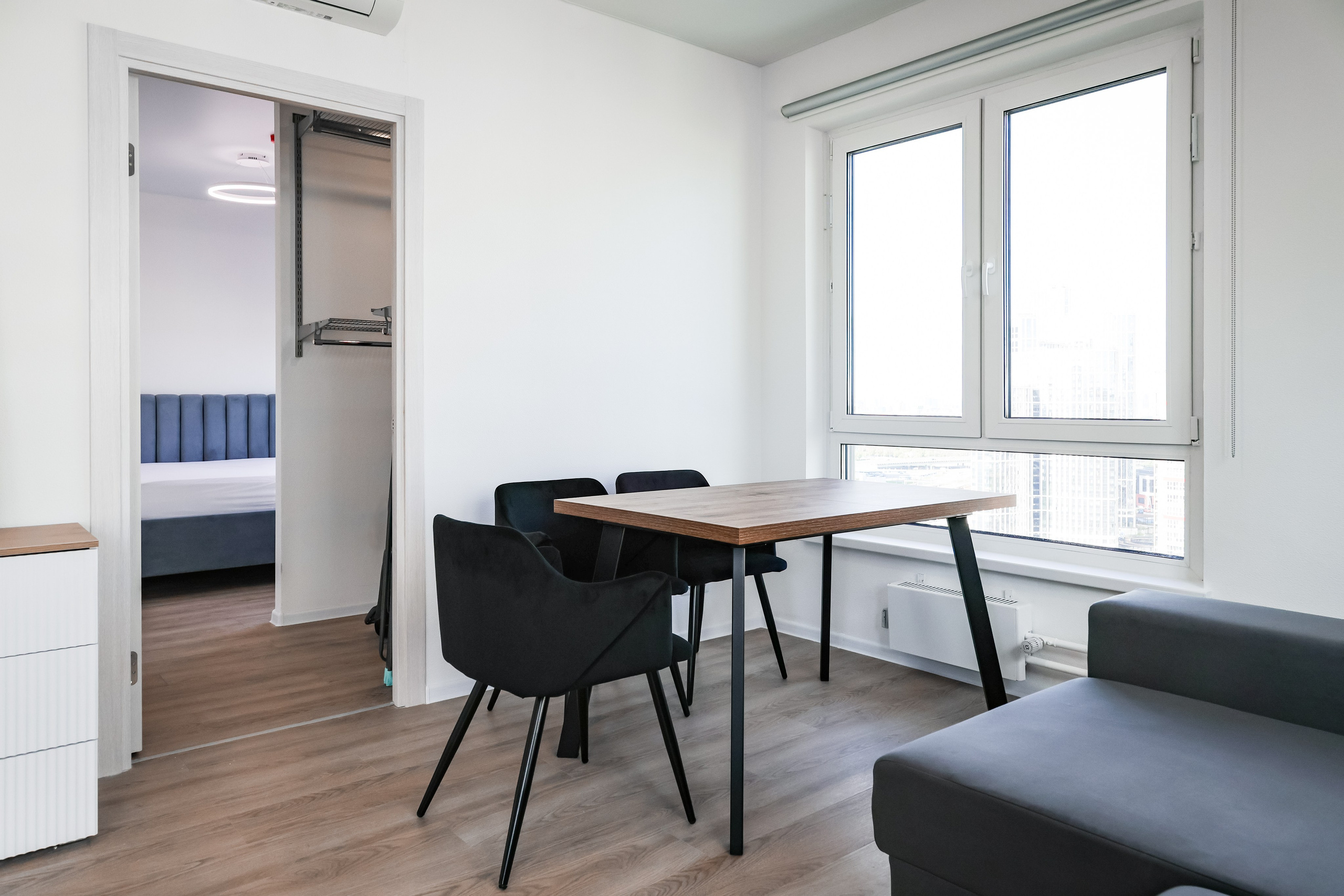 APARTMENT COMPLEX INTERIOR. Mixturecaptures